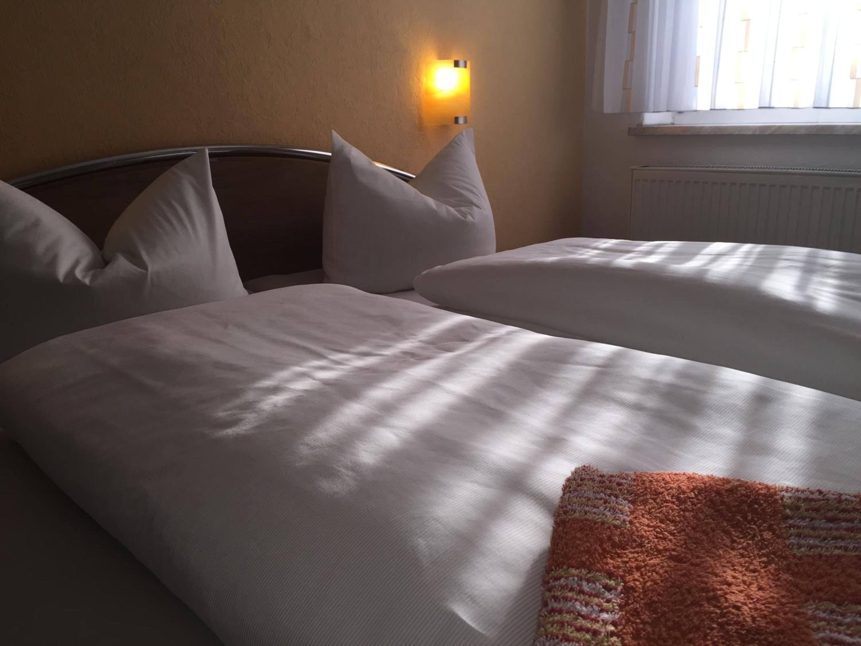 Large Double Room photo 2