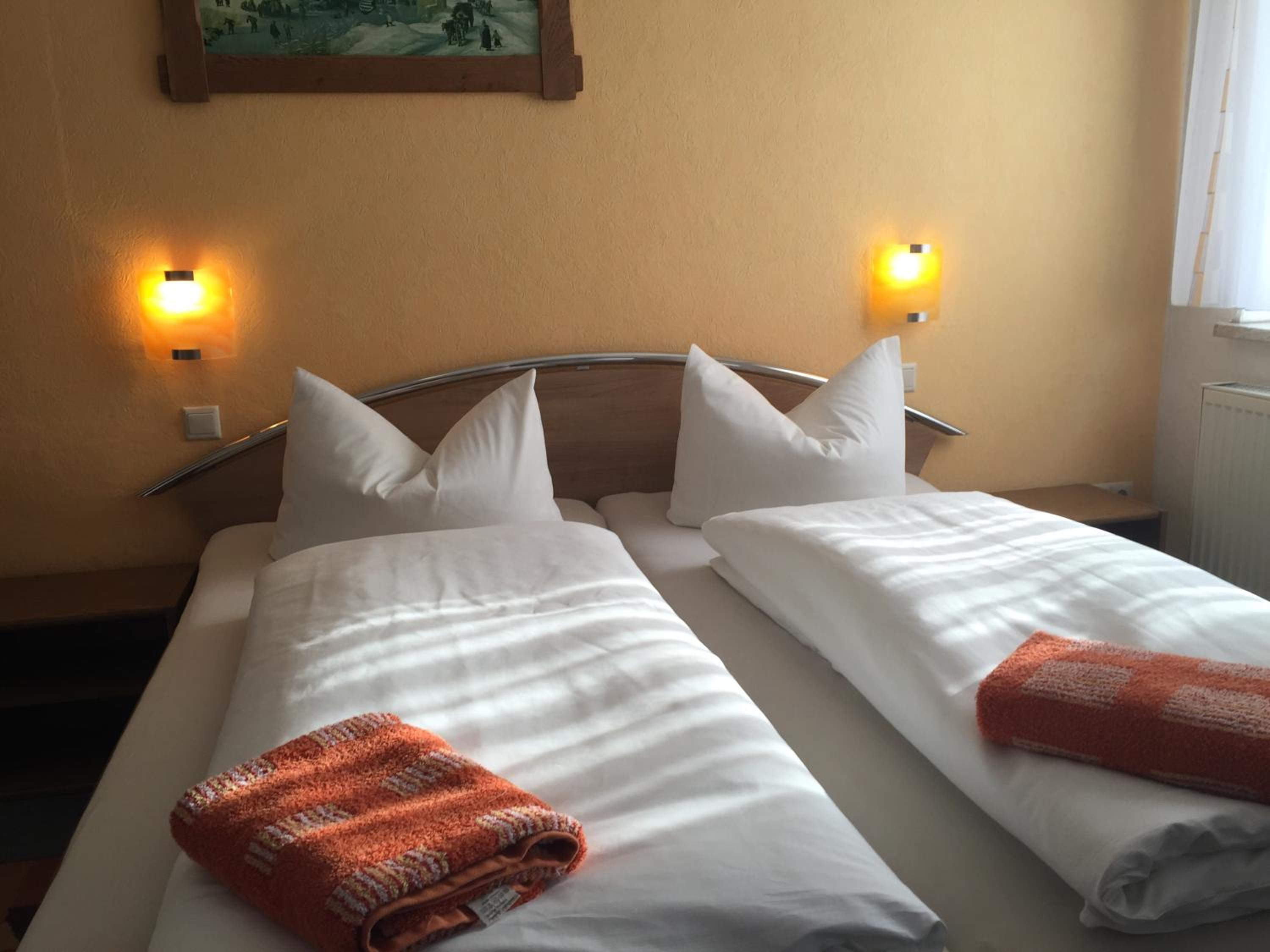 Large Double Room photo 3