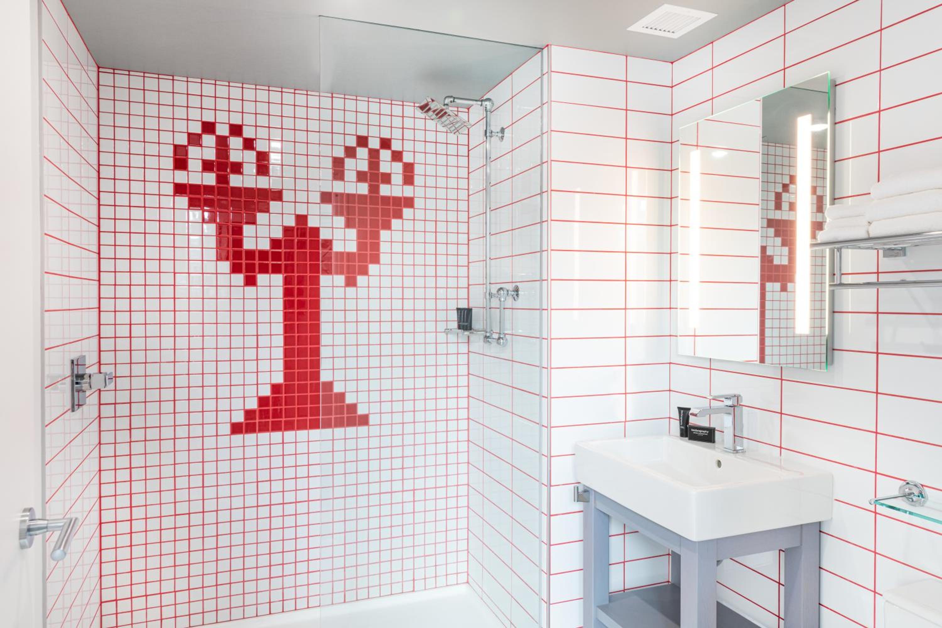 Deluxe King Room - Hearing Accessible