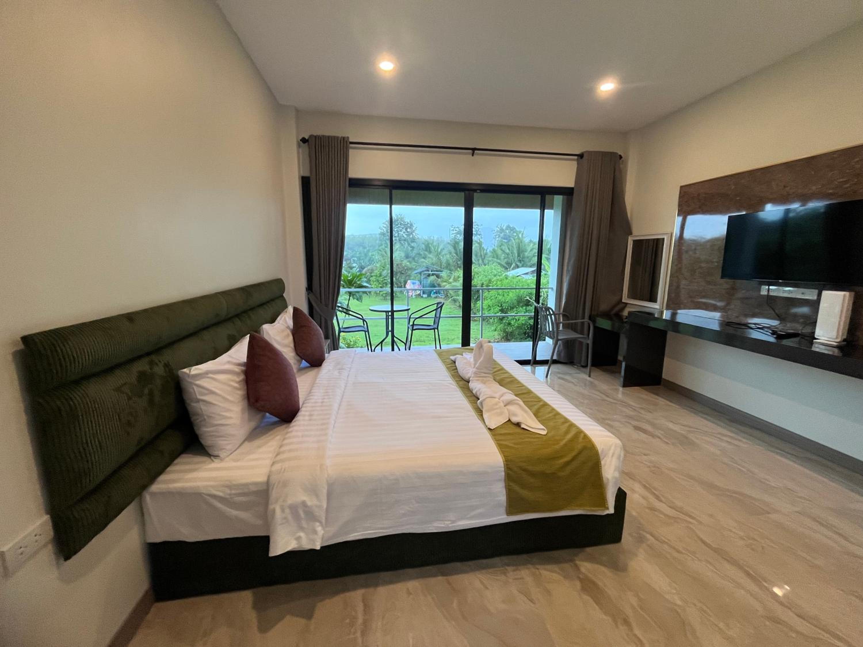 Double Room with Garden View - Photo 25