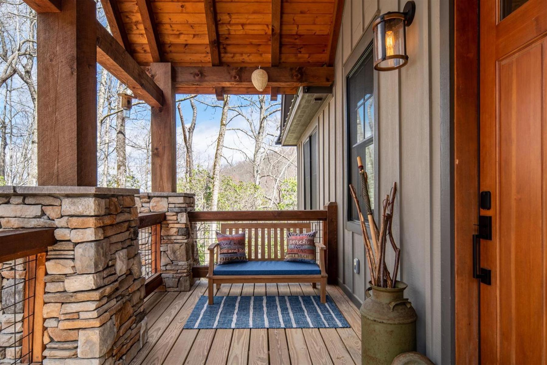 Four-Bedroom Holiday Home photo 2