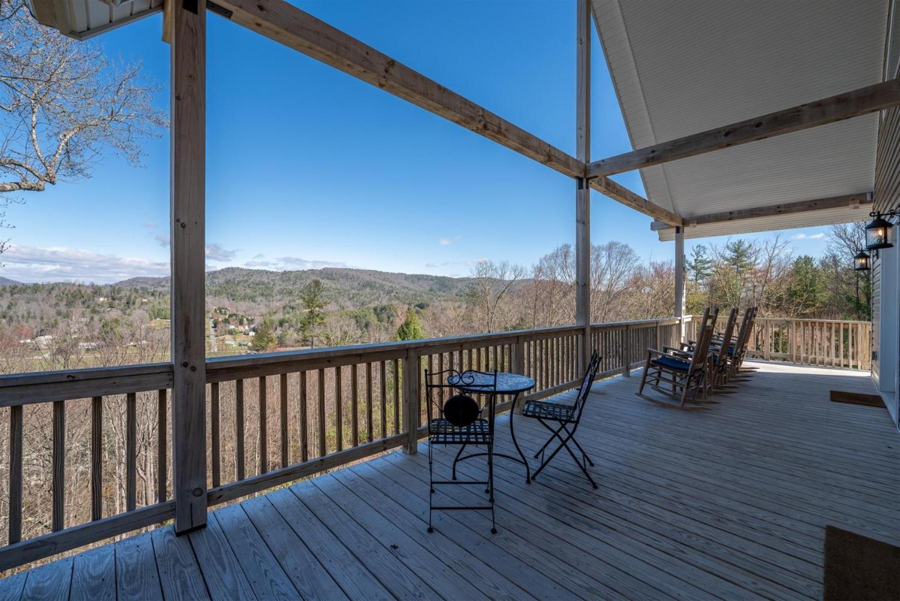 Two-Bedroom Holiday Home photo 1