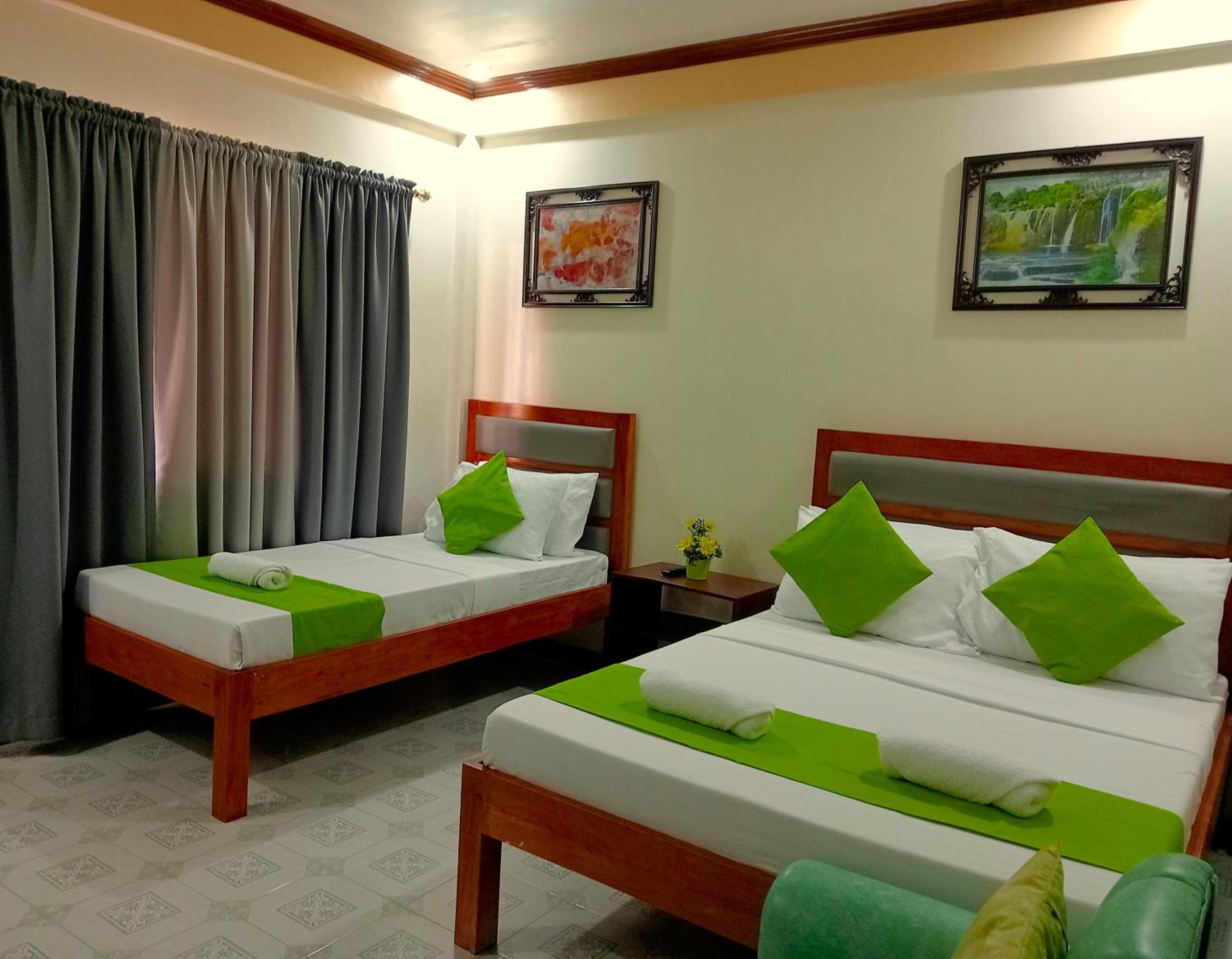 Standard Double Room - Photo 2