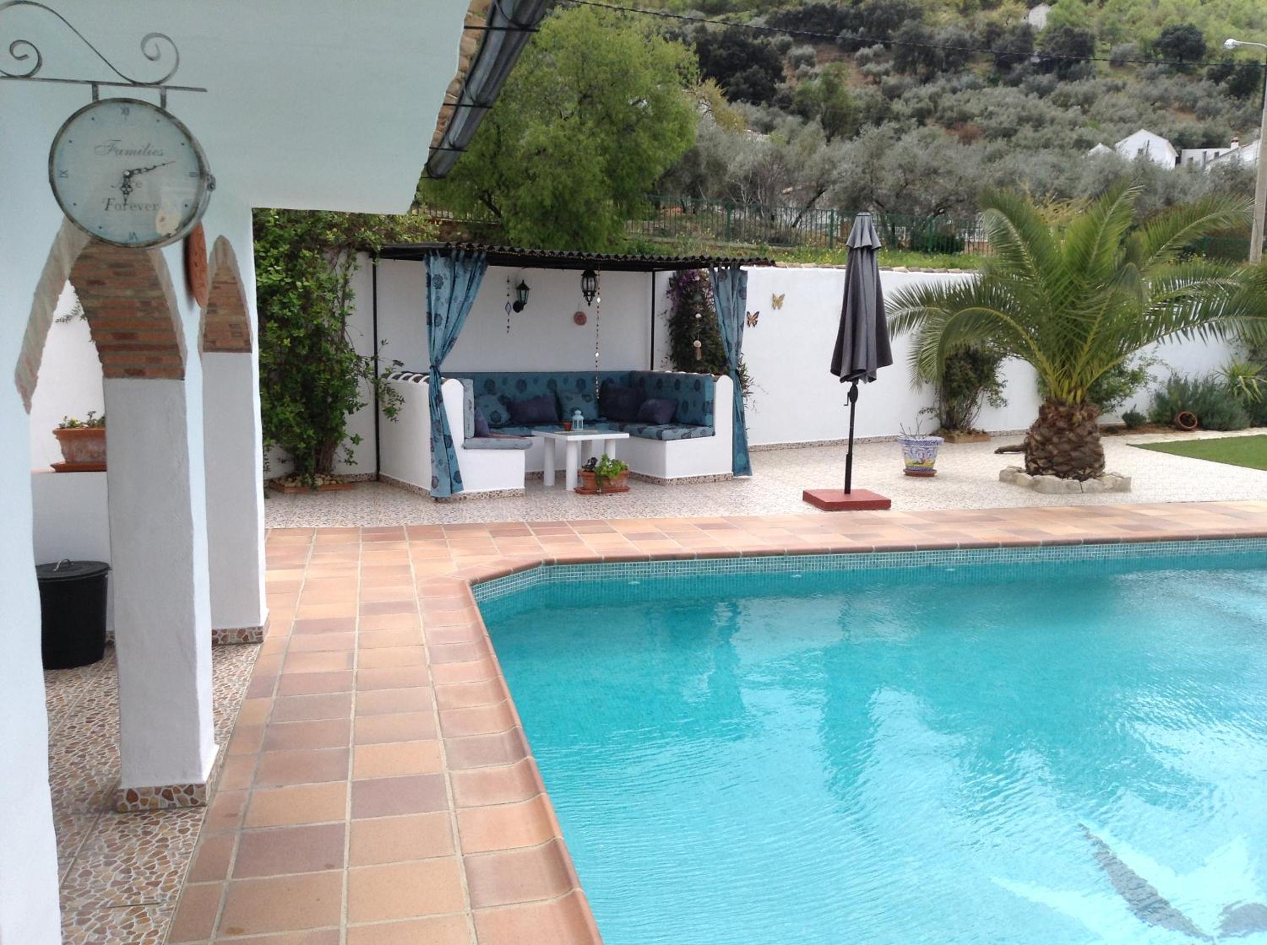 Apartment with Terrace photo 2