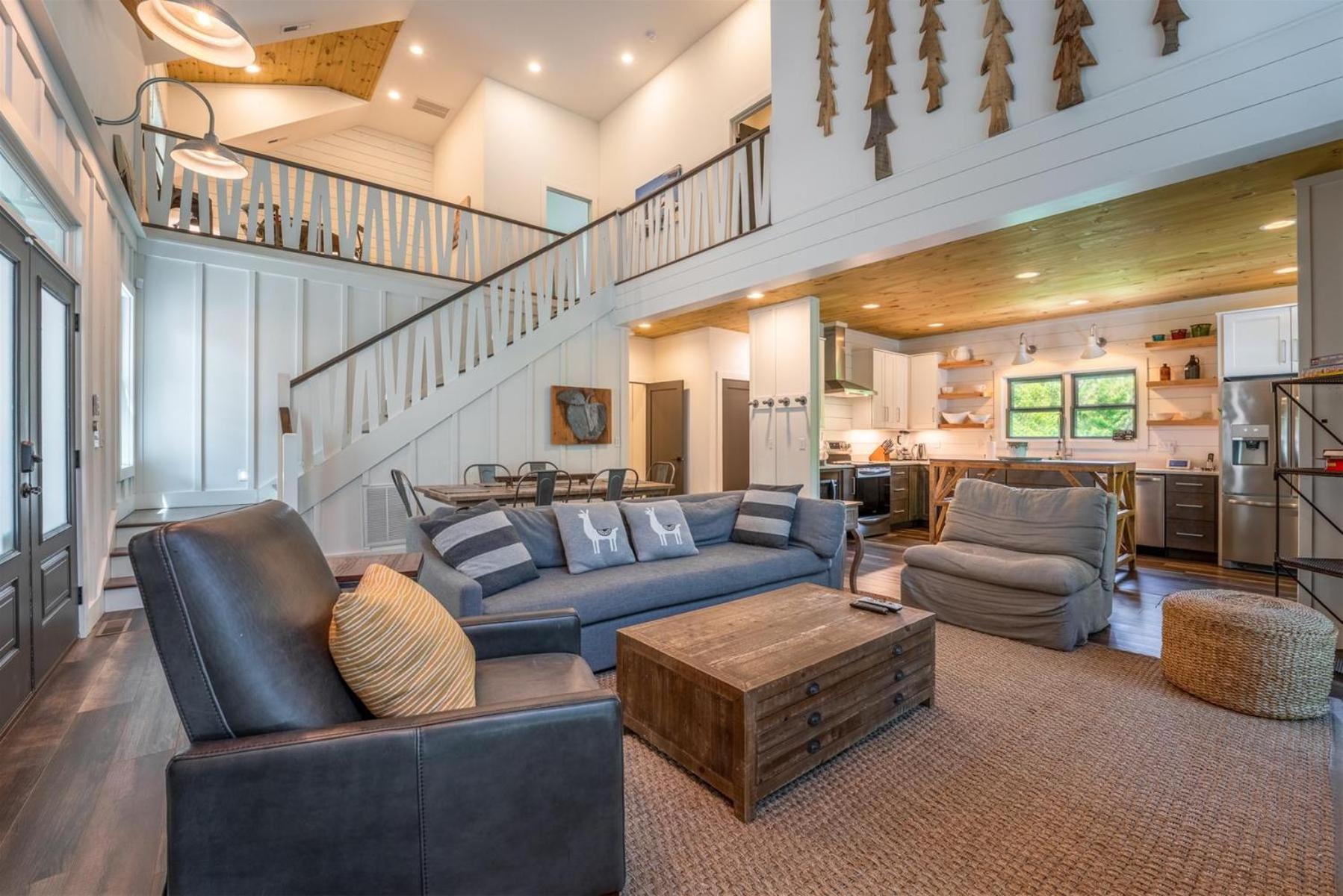 Three-Bedroom Holiday Home  photo 2