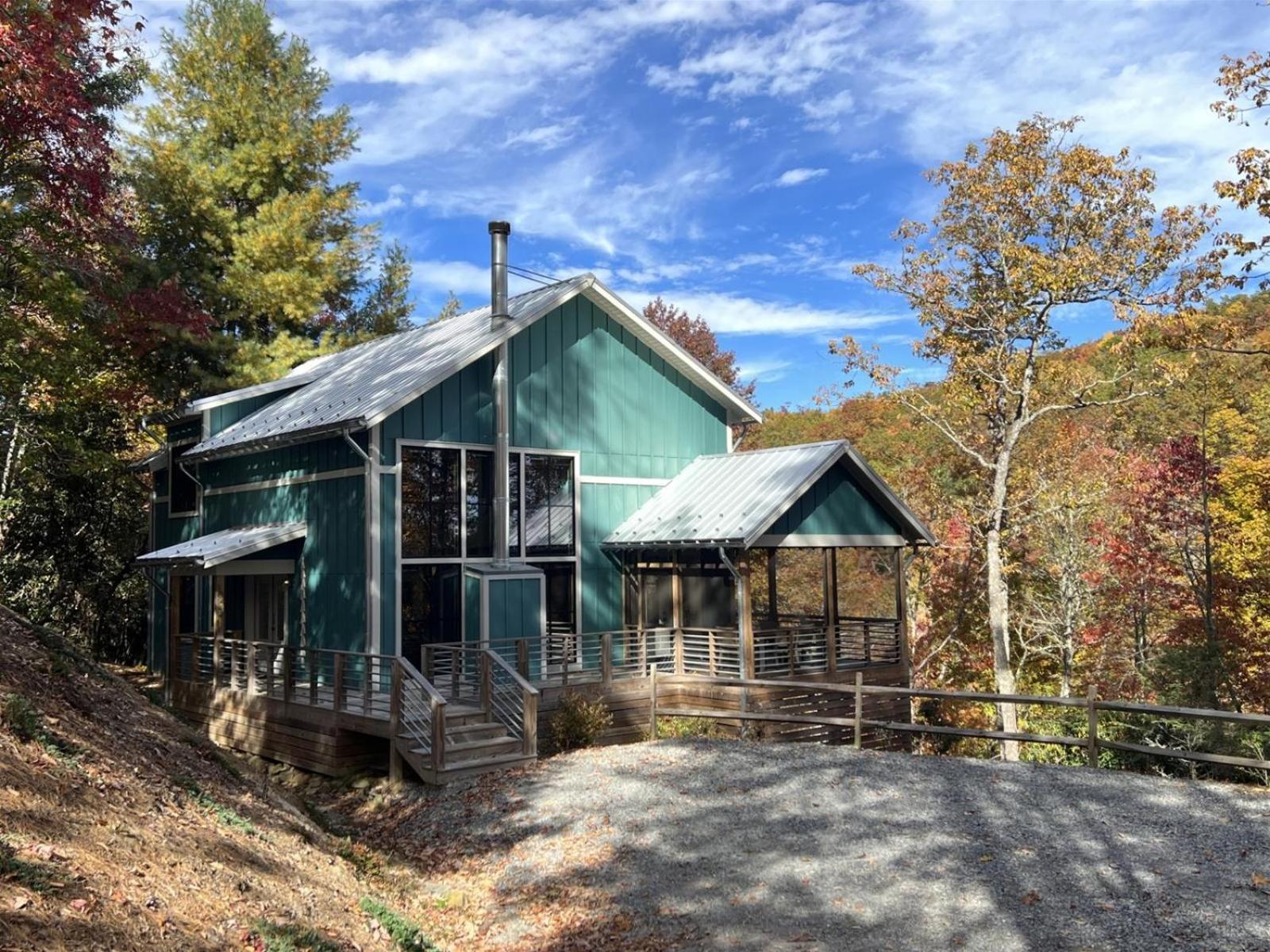 Three-Bedroom Holiday Home  photo 1