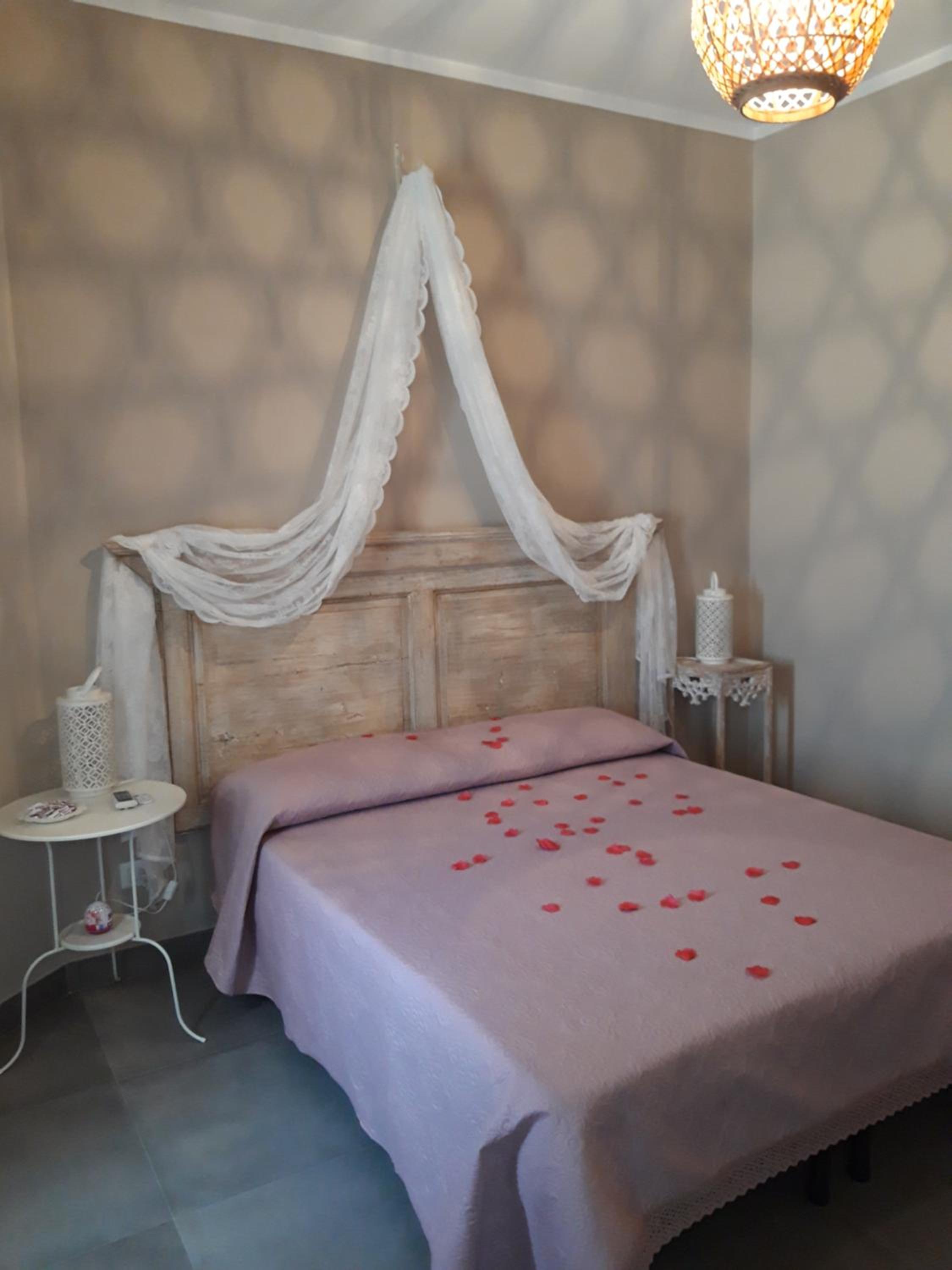 Deluxe Double Room With Shower