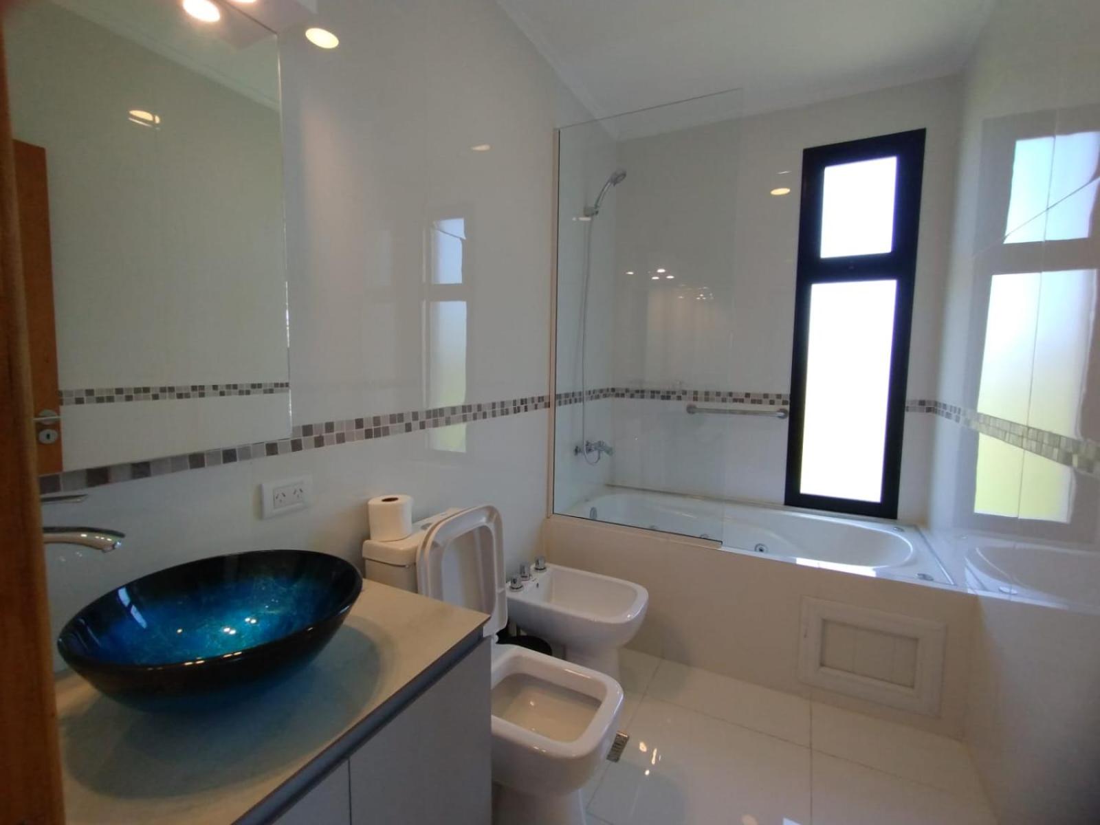 Four-Bedroom Vacation Home photo 1