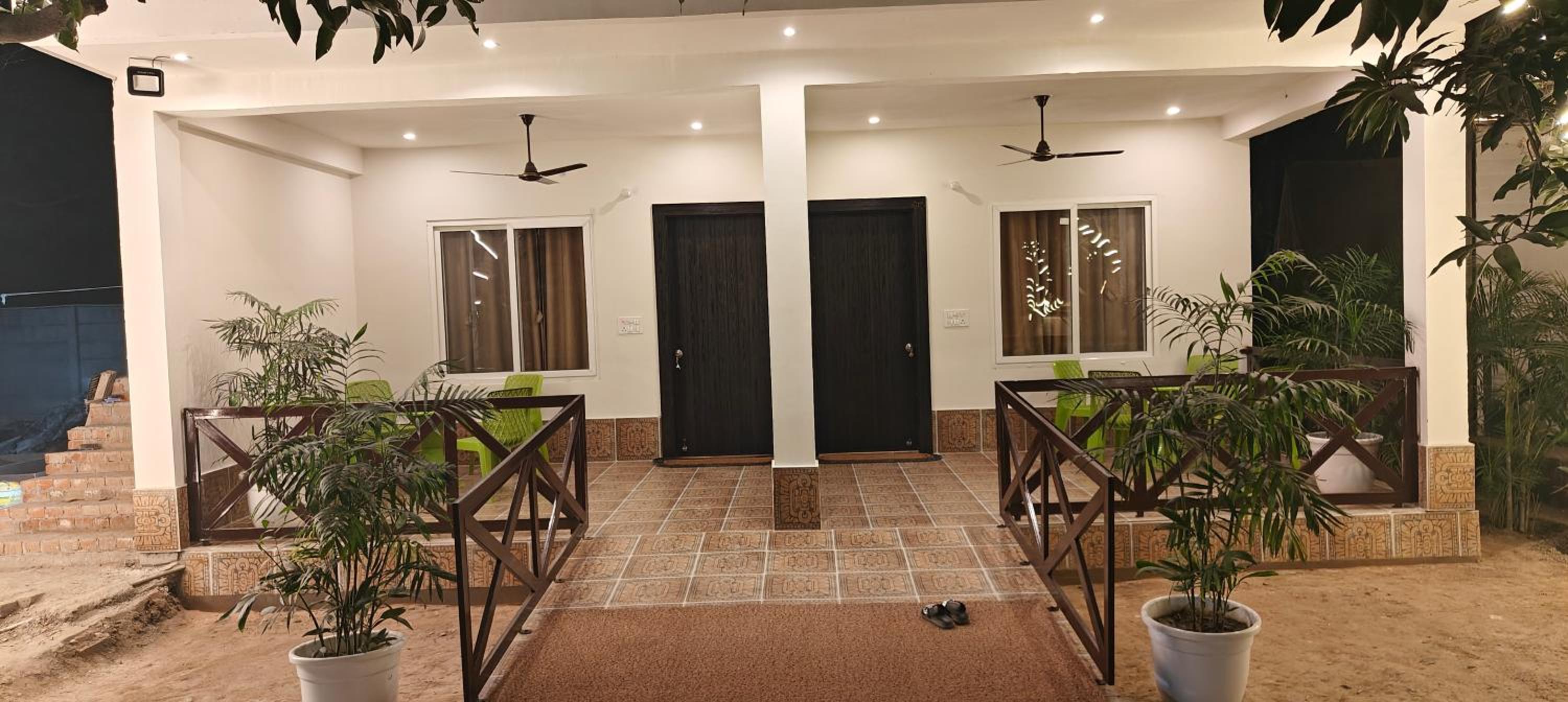 Deluxe Double Room with Bath