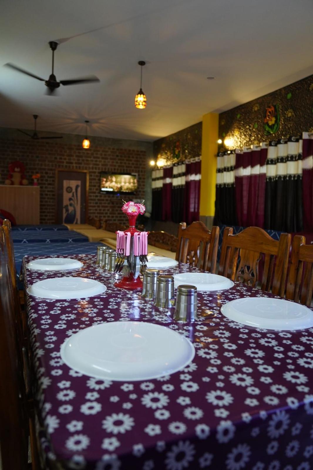 Superior King Suite - Photo 6