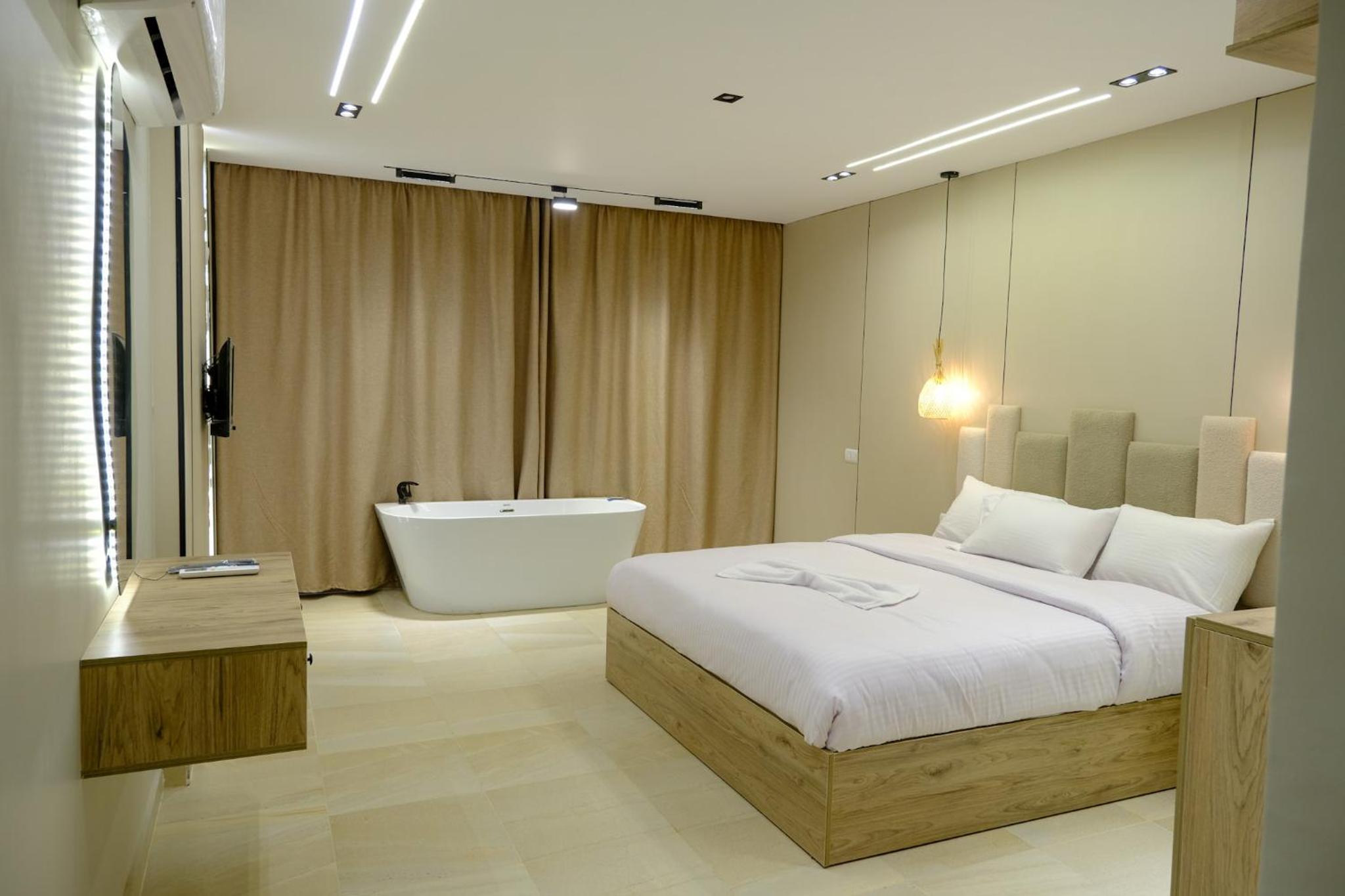 Twin Room with Mountain View photo 2