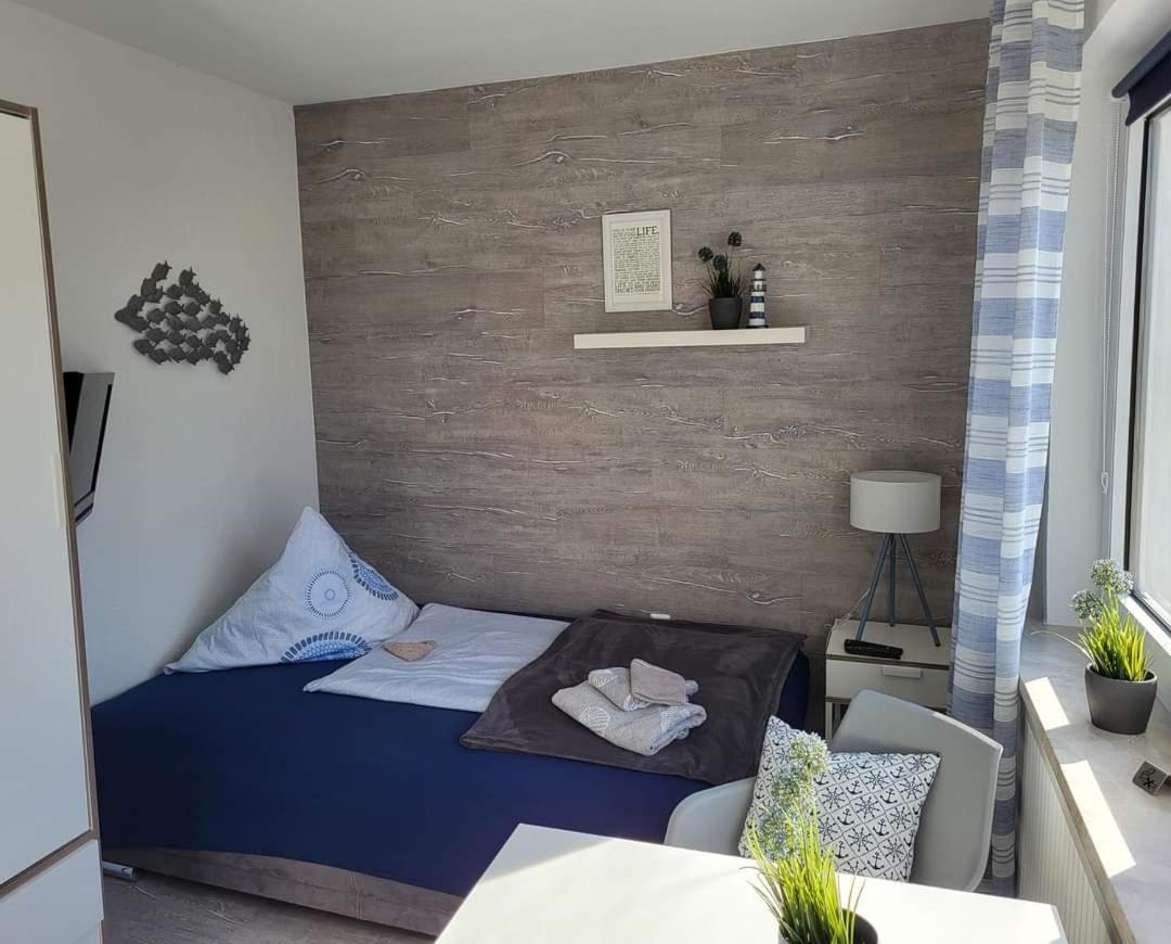 Single Room with Private External Bathroom photo 1