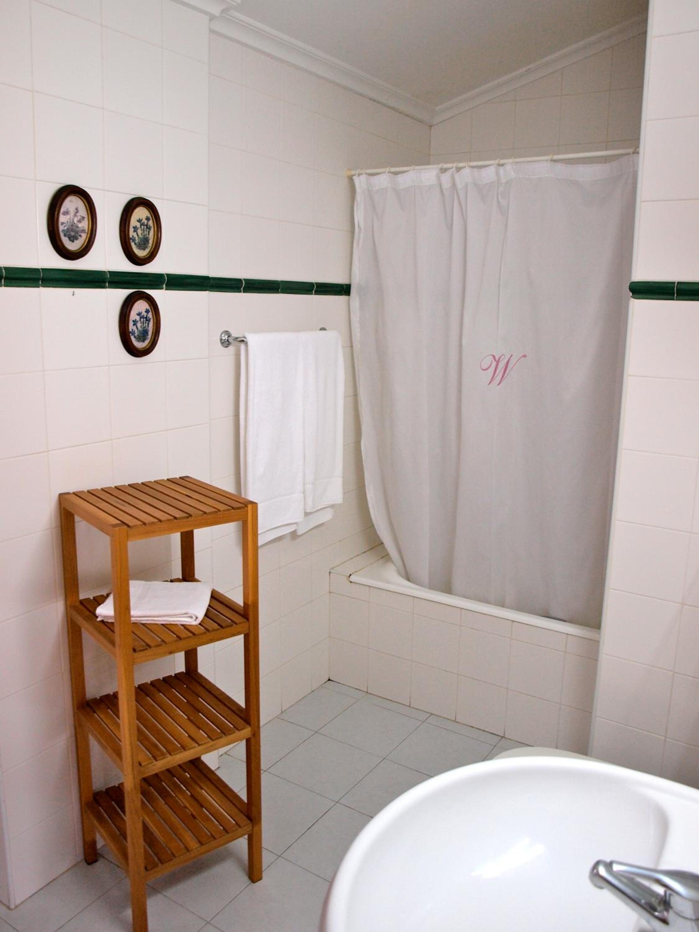 Superior Twin Room with Garden View photo 3