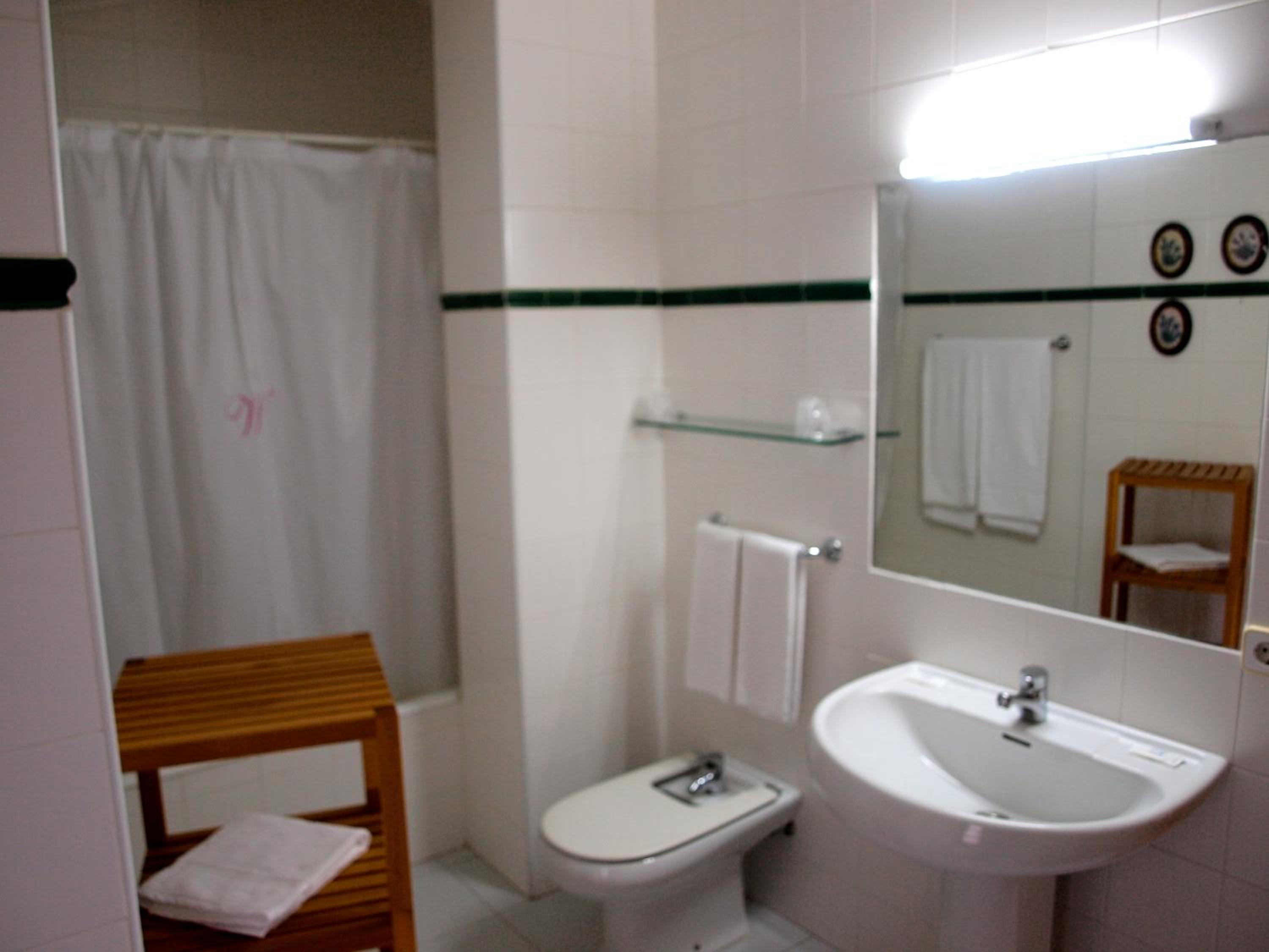 Superior Twin Room with Garden View photo 2