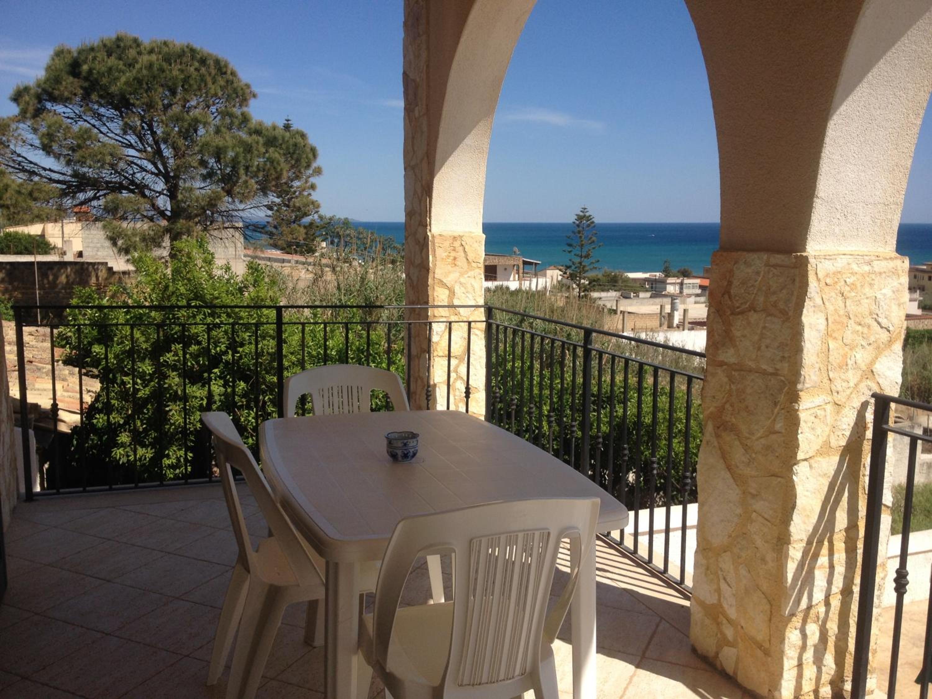 Holiday Home photo 2