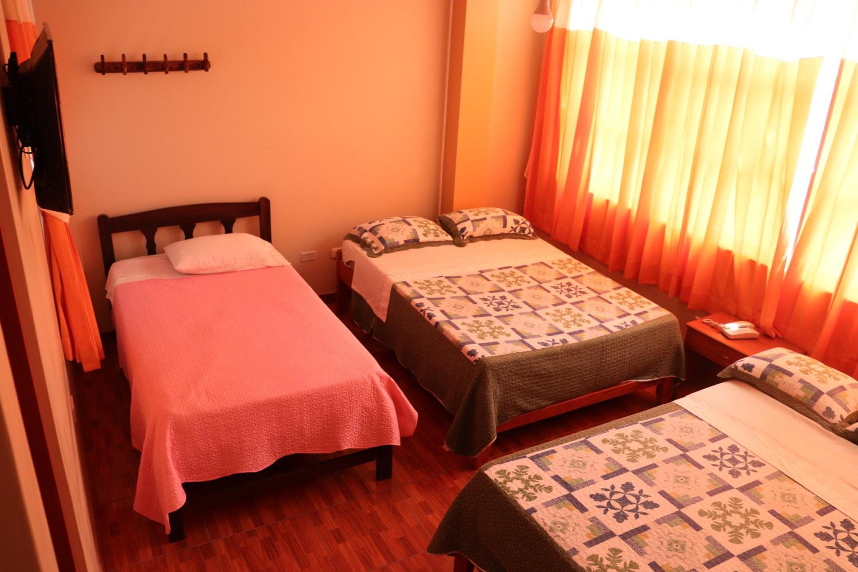 Deluxe Family Room