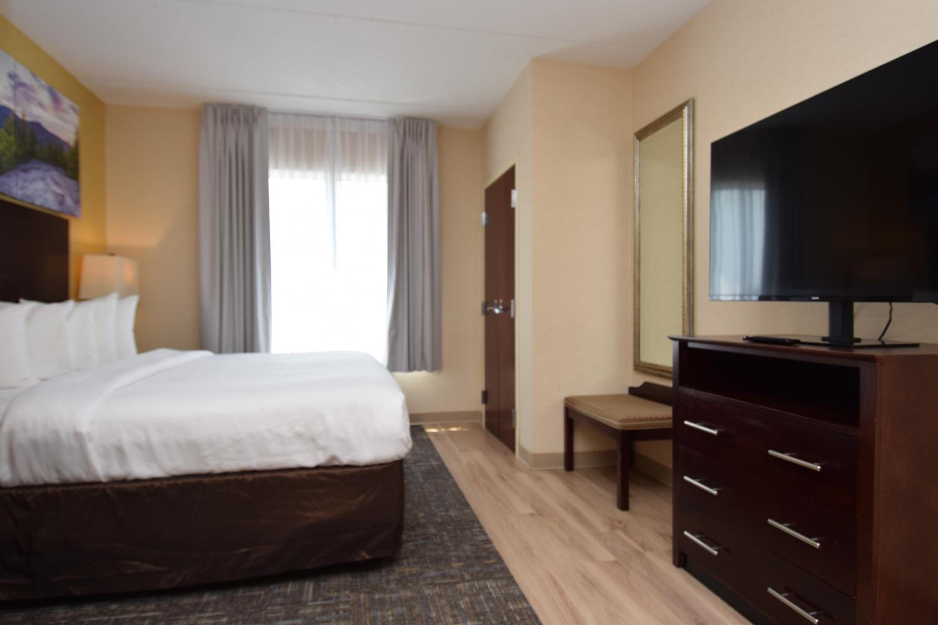 King Suite - Photo 6