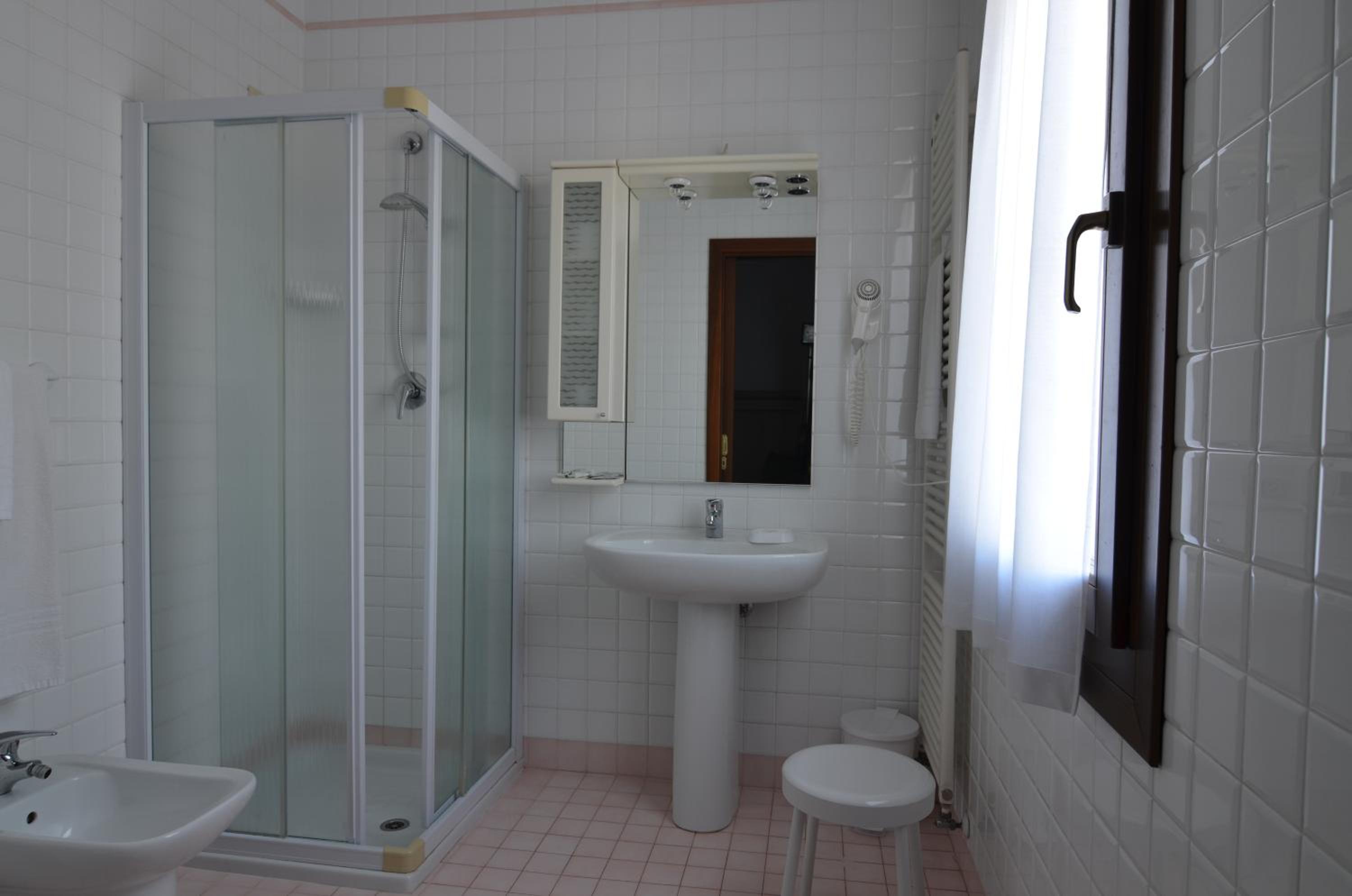 Quadruple Room photo 3