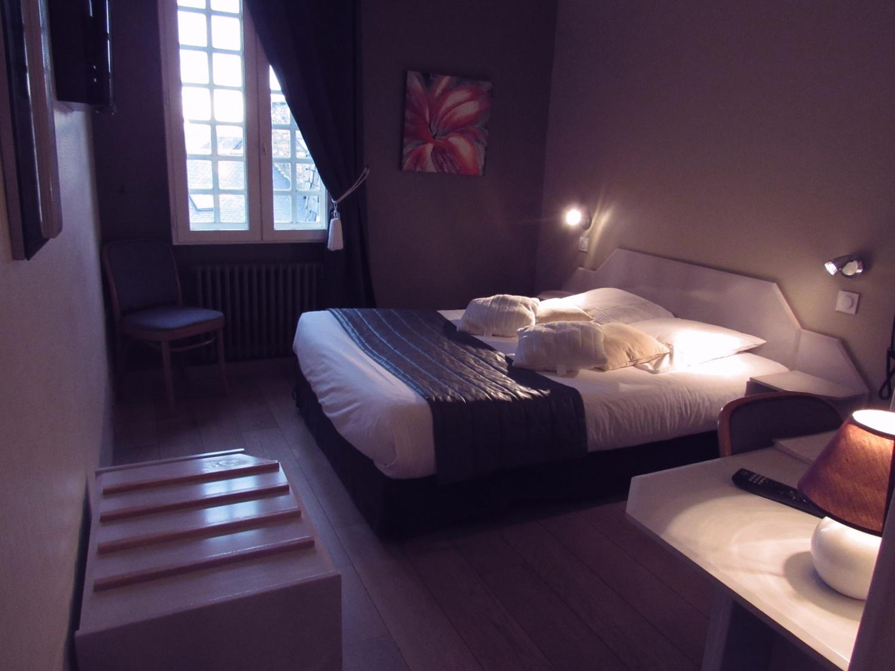 Classic Double Room - Photo 8