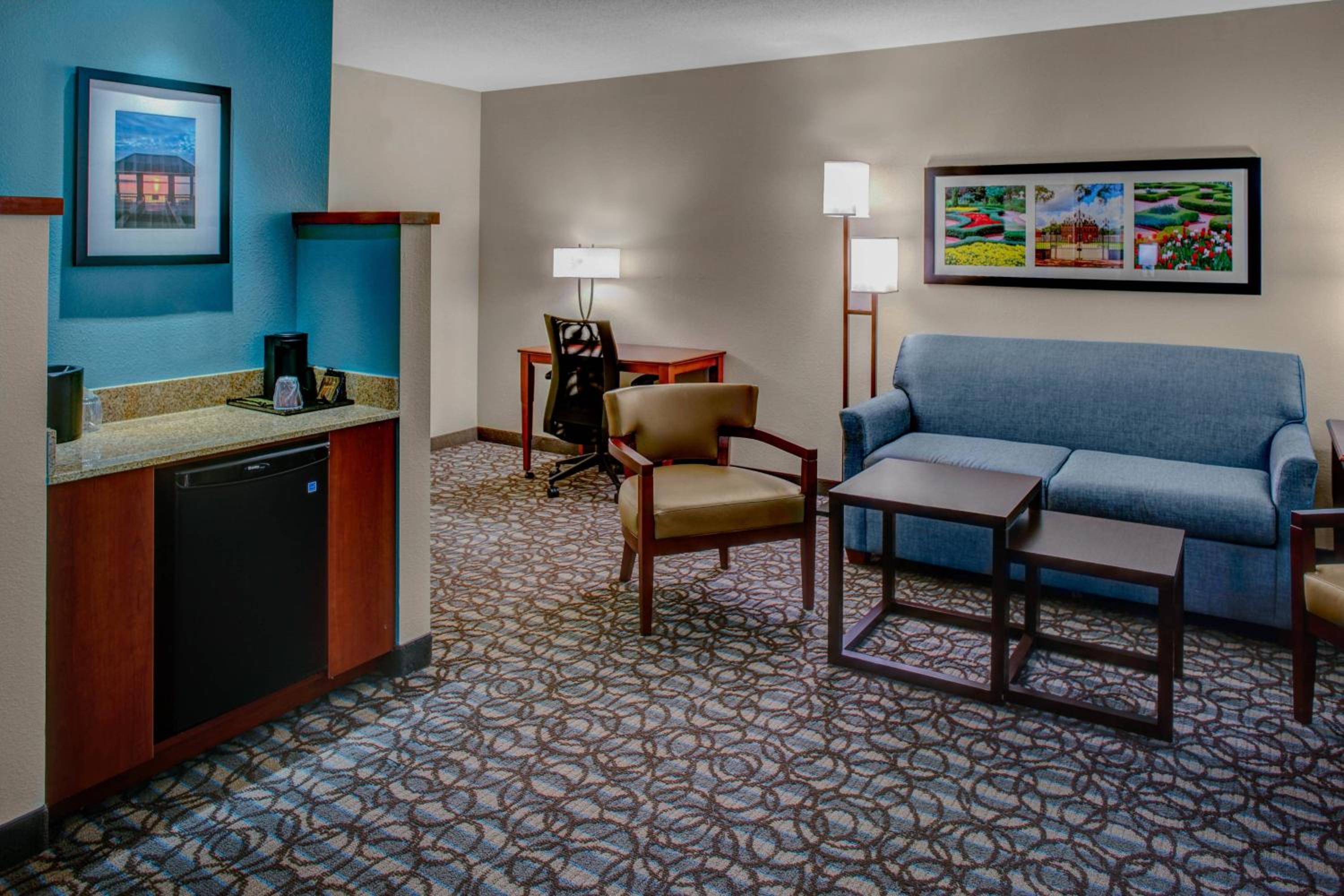 Queen Room with Two Queen Beds, Balcony, Roll-In Shower and Sofa Bed - Mobility Access/Hearing Accessible - Photo 1