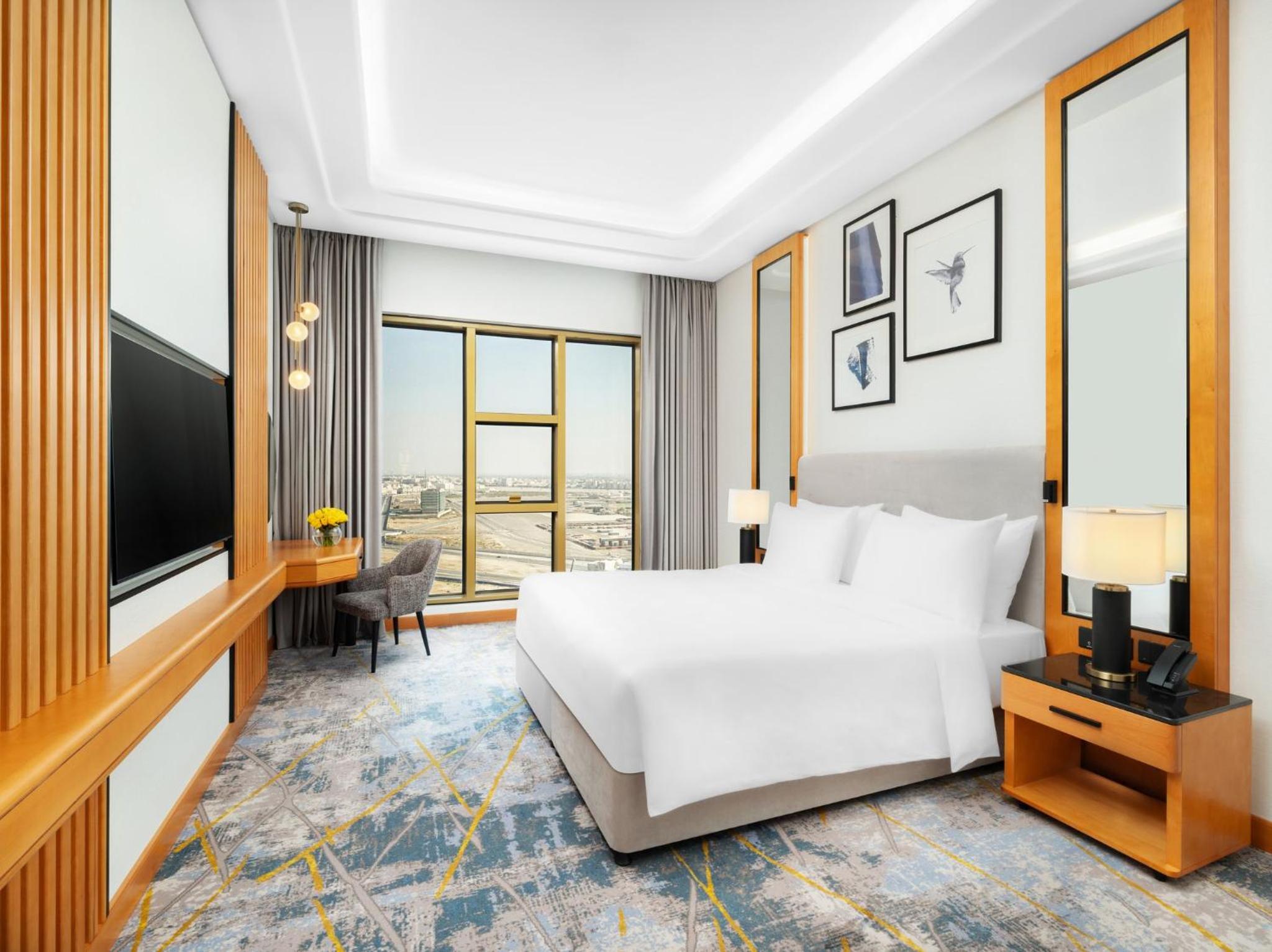 Deluxe King Room with Pool View