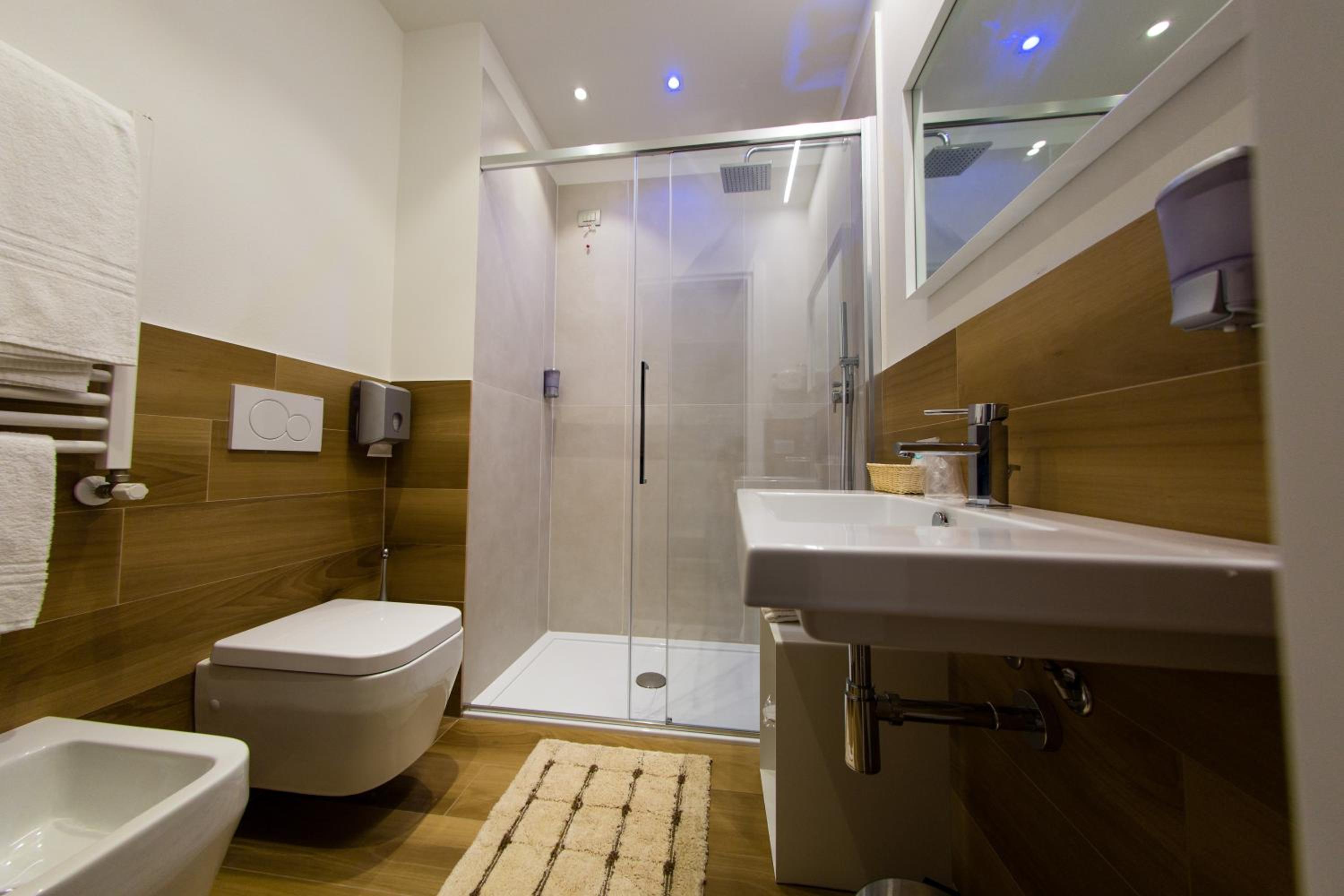 Superior Triple Room - Photo 6