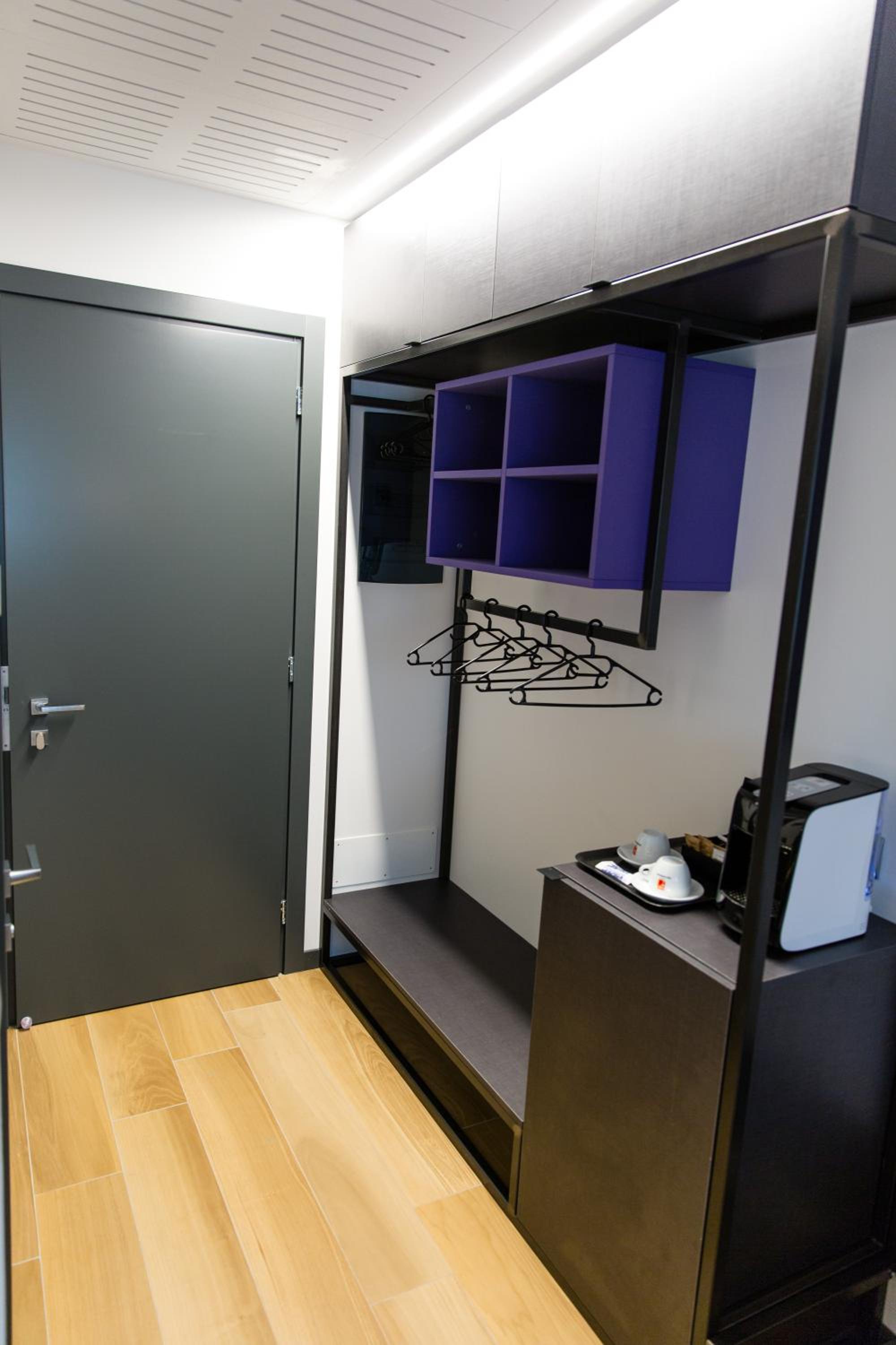 Superior Double or Twin Room - Photo 14