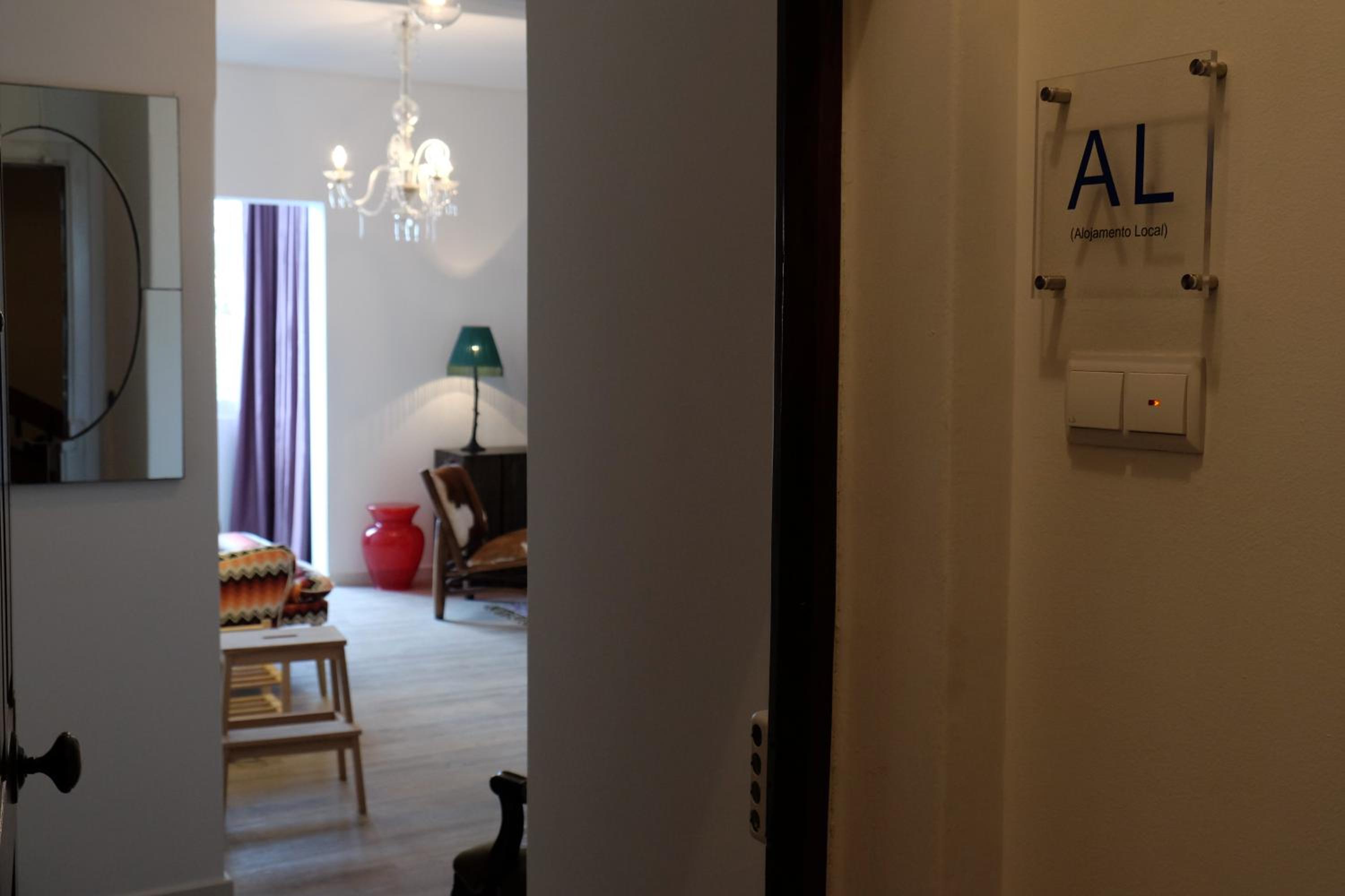 Two-Bedroom Apartment - Photo 1