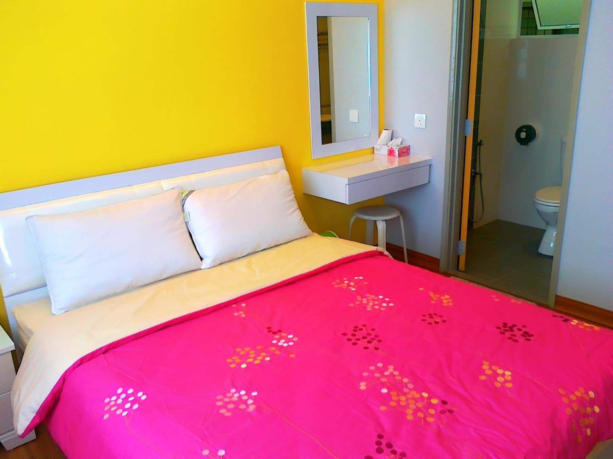 Two-Bedroom Apartment - Photo 6