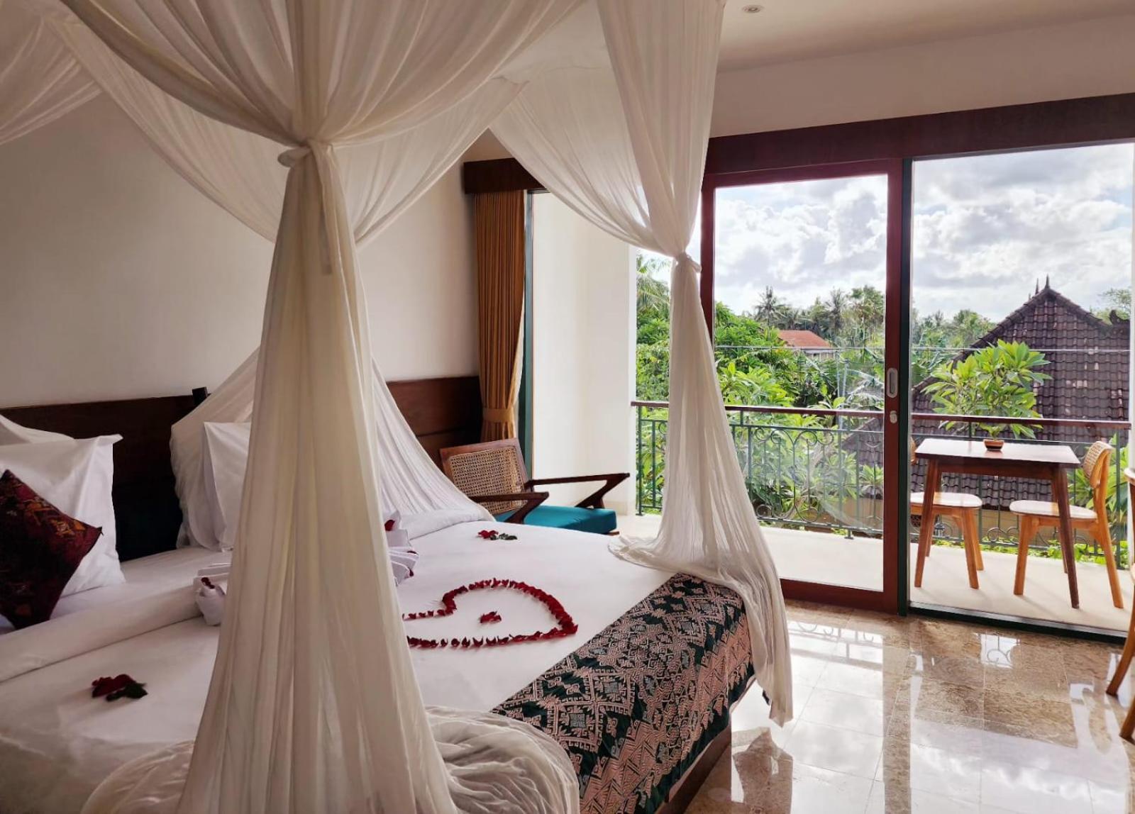 Sabana Bliss with Pool View - Photo 2