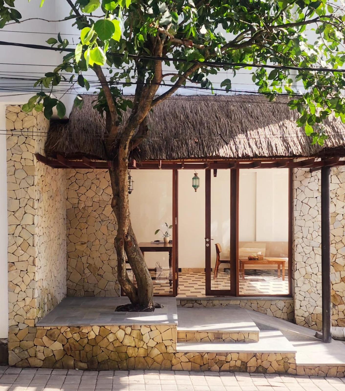 Sabana Bliss with Pool View - Photo 8