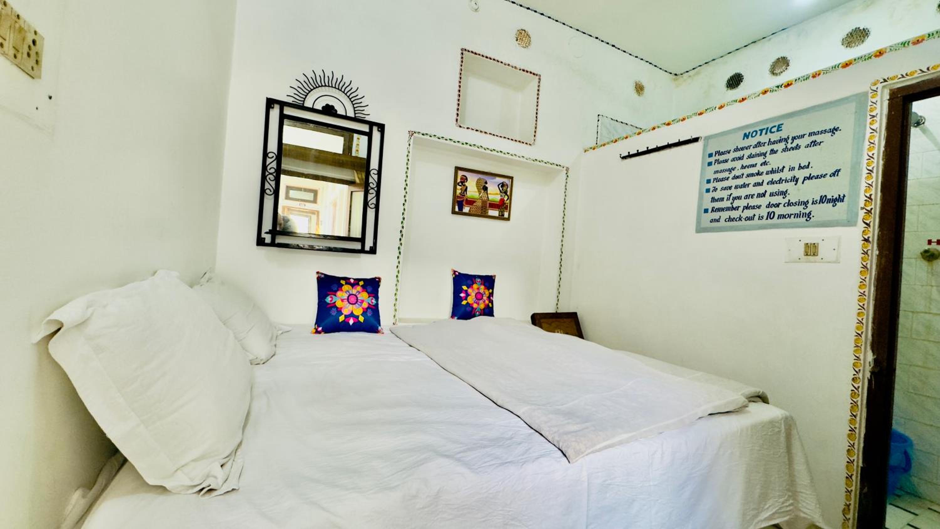 Standard Double or Twin Room photo 2