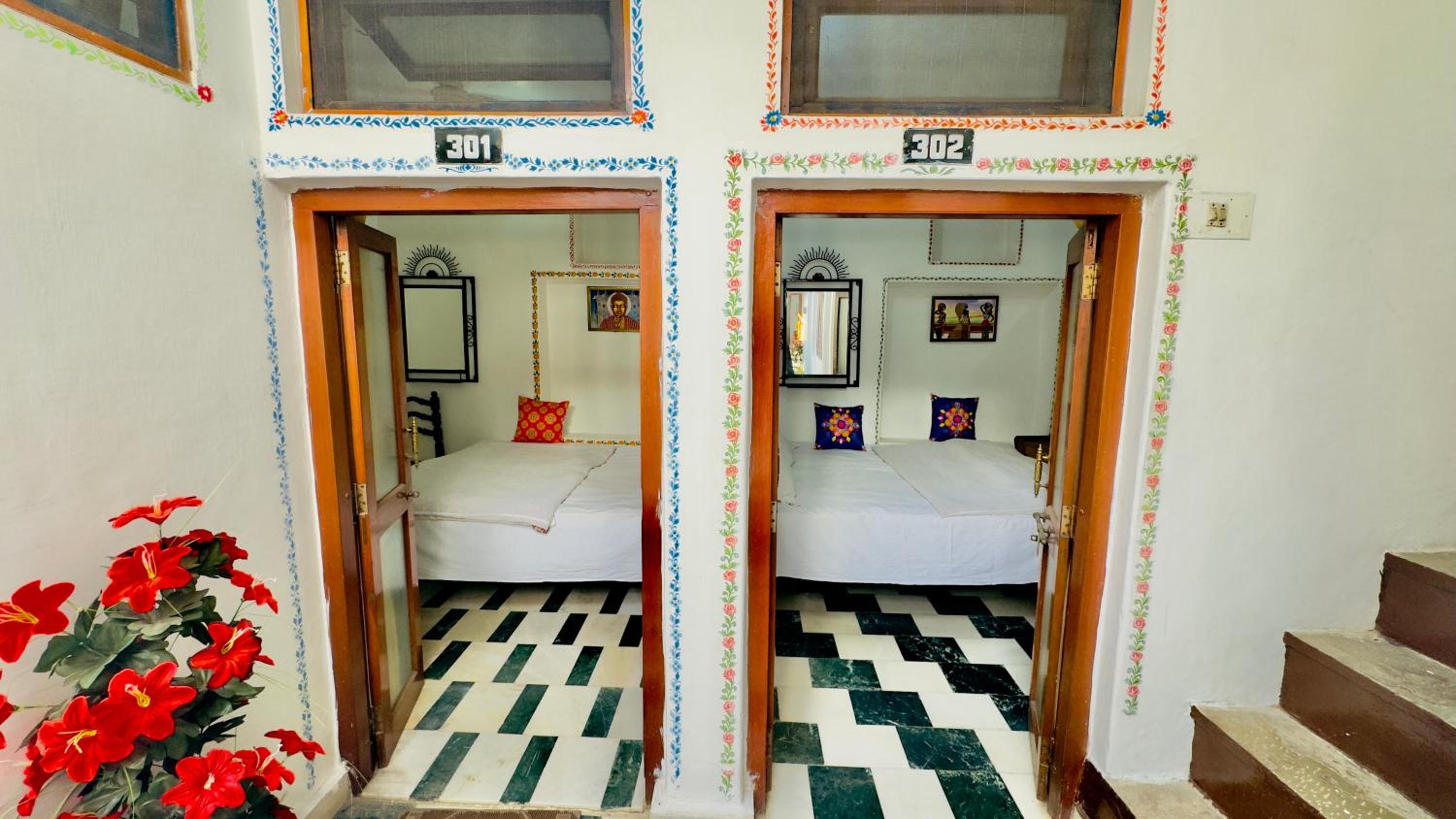 Standard Double or Twin Room photo 3