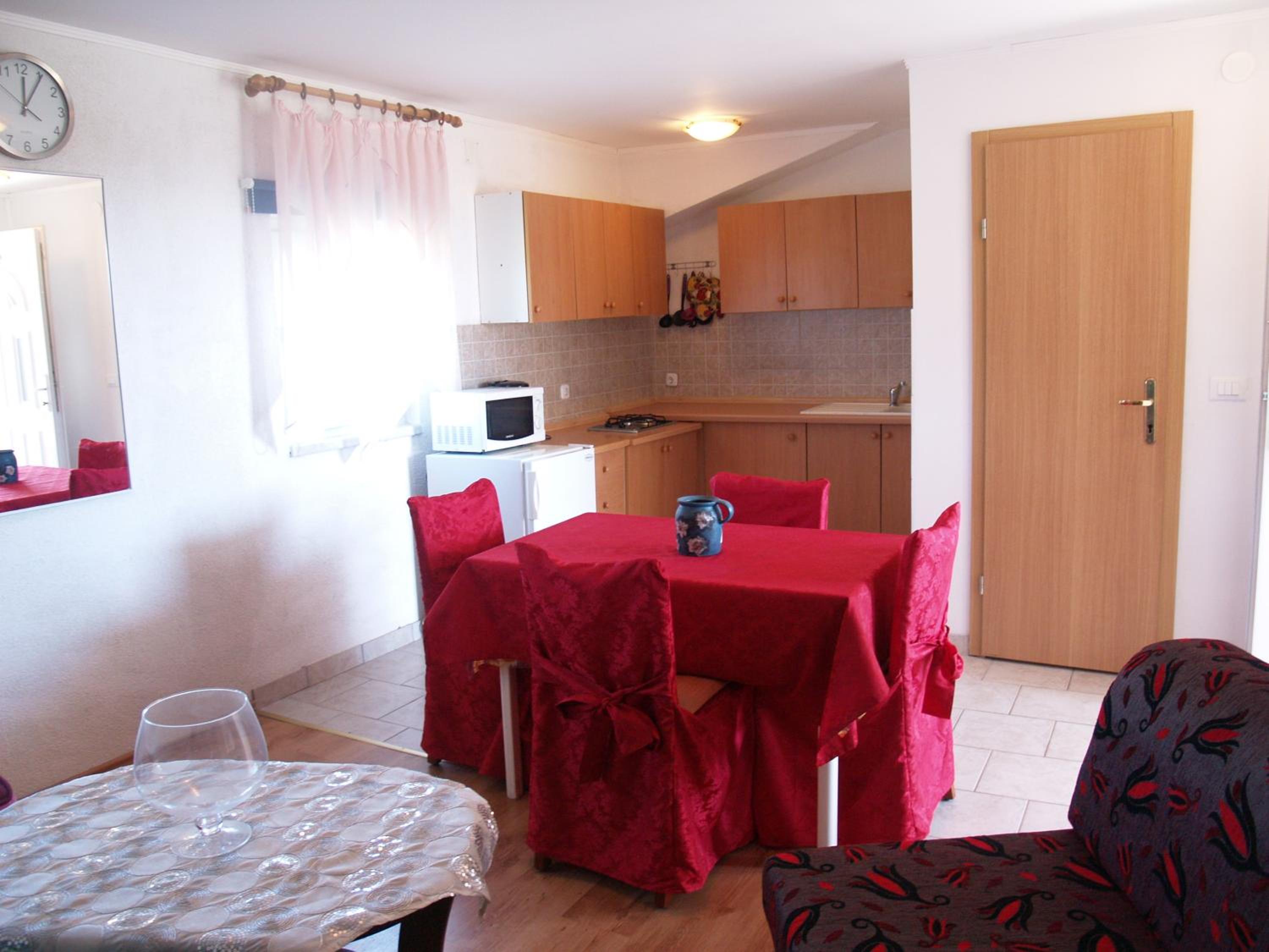 One-Bedroom Apartment with Balcony - Photo 9