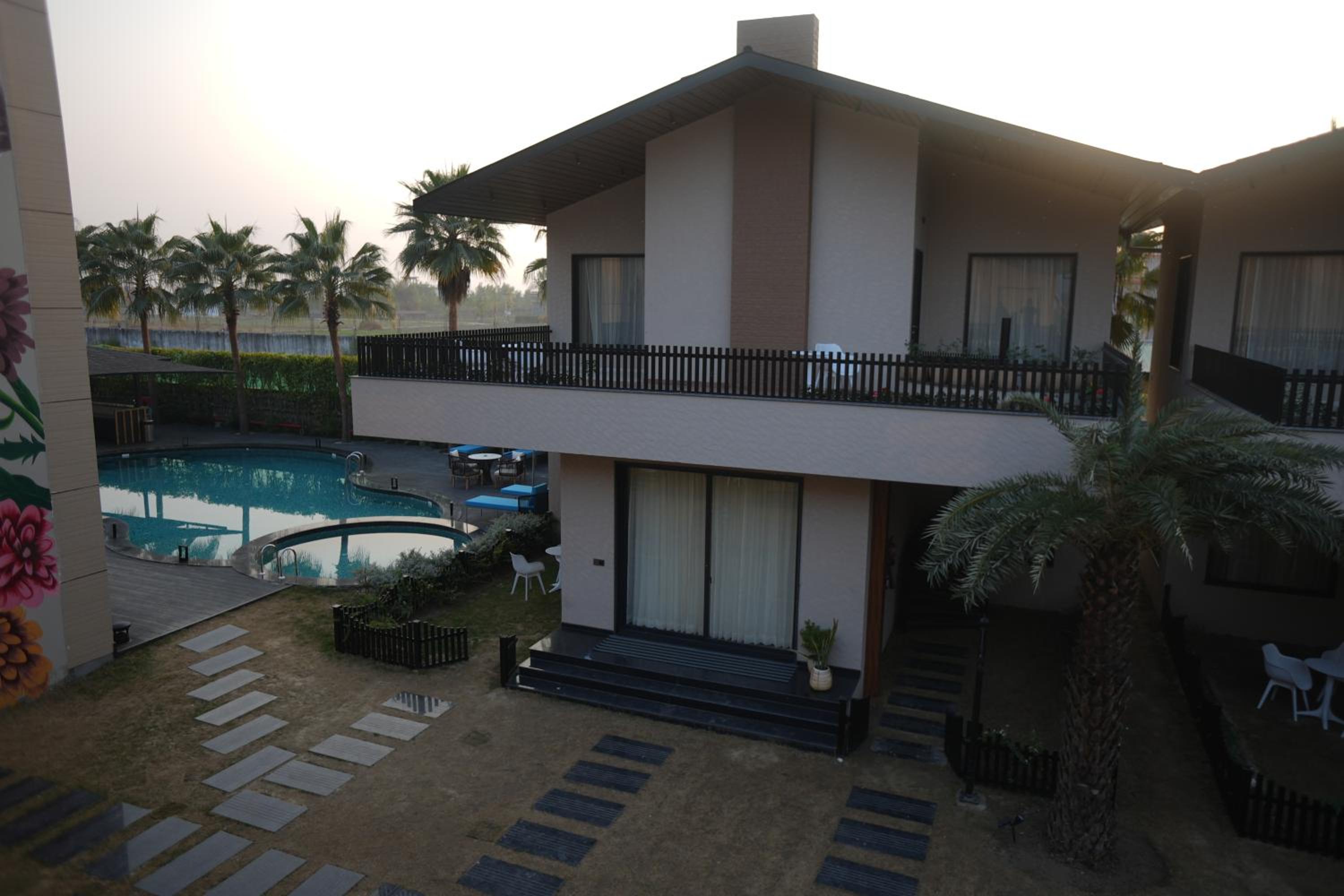 Villa