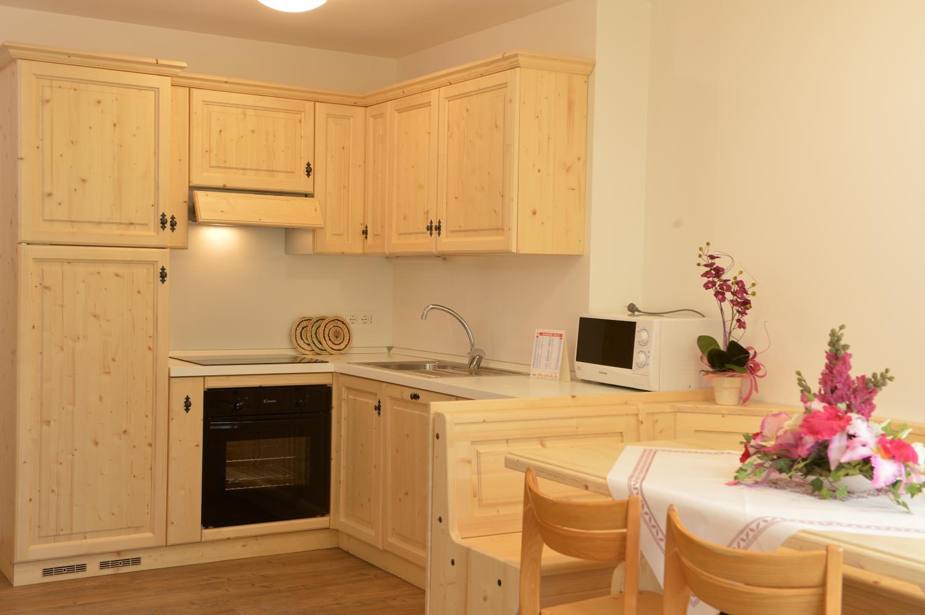 Two-Bedroom Apartment with Two Bathrooms photo 2