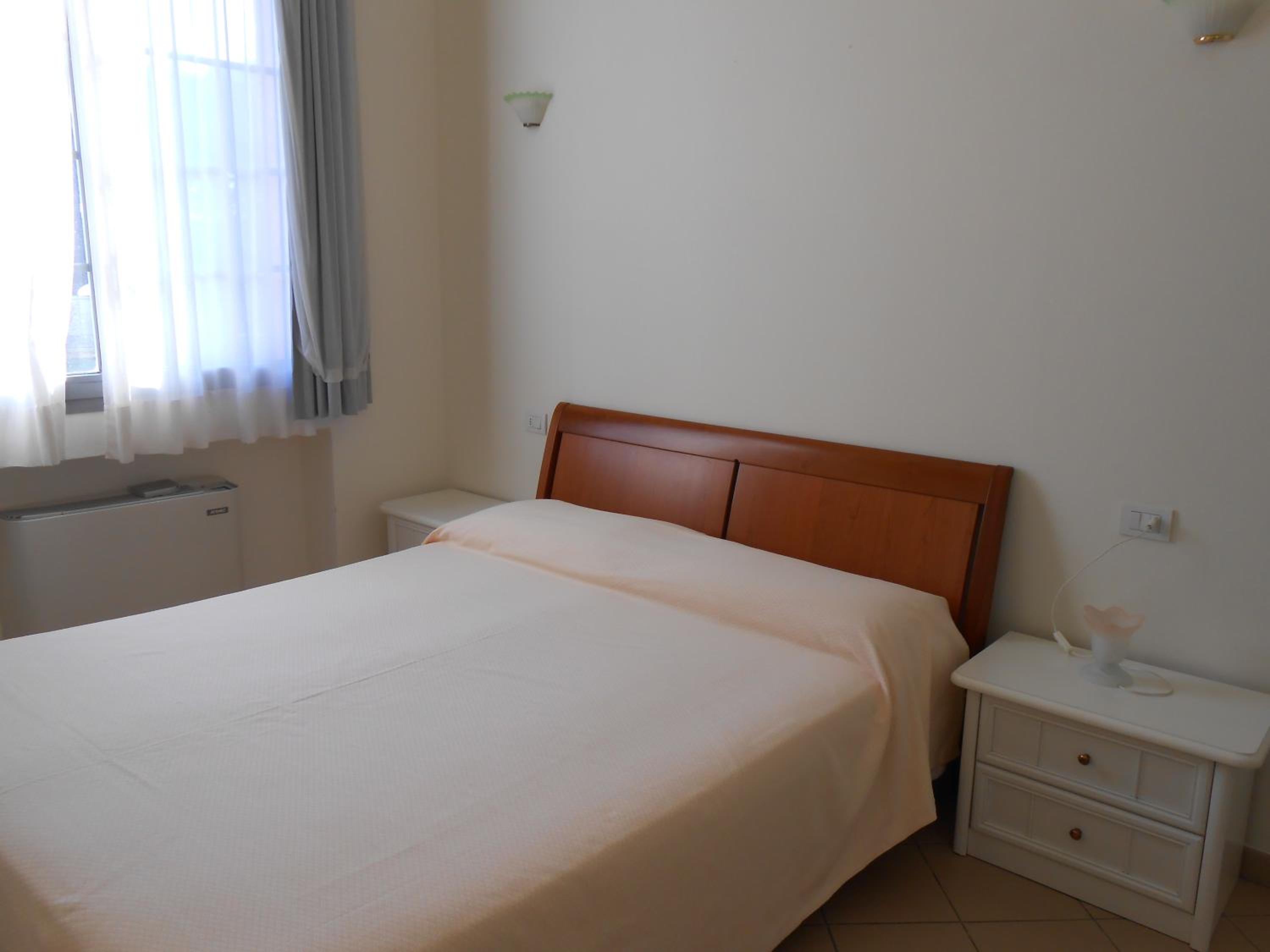 One-Bedroom Apartment - Split Level