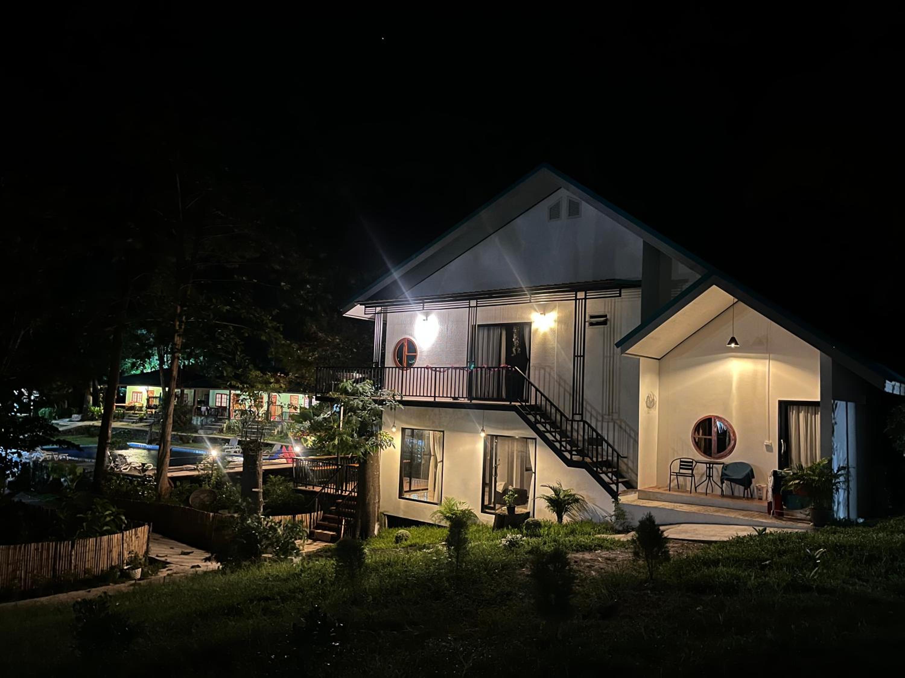 Deluxe Villa photo 2