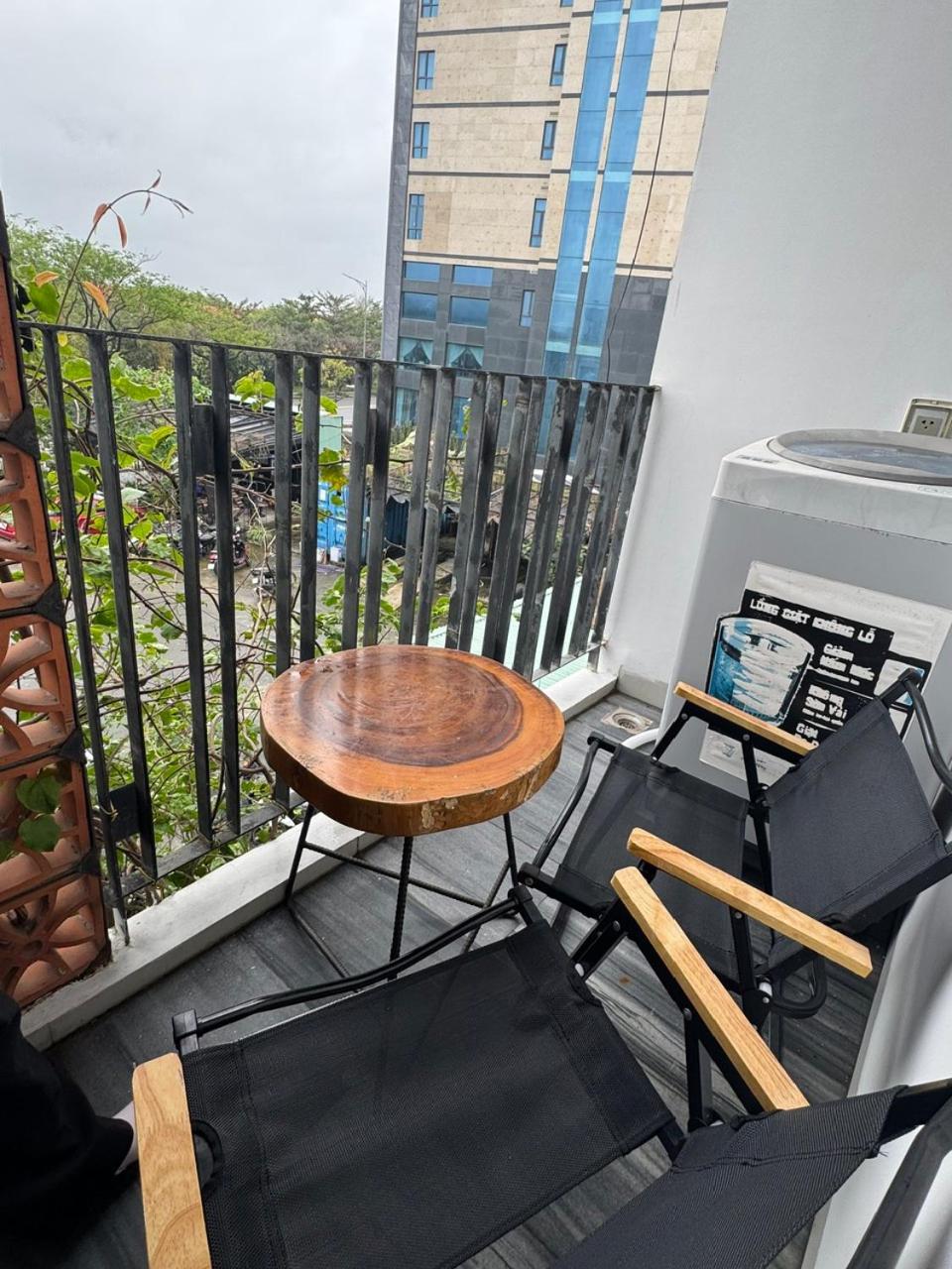 Studio with Balcony