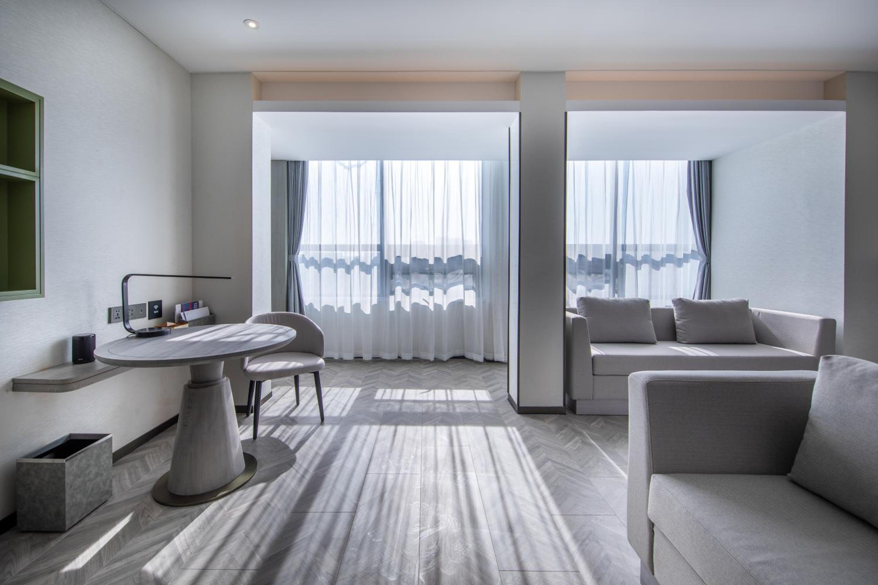 Elegant Double Room photo 1