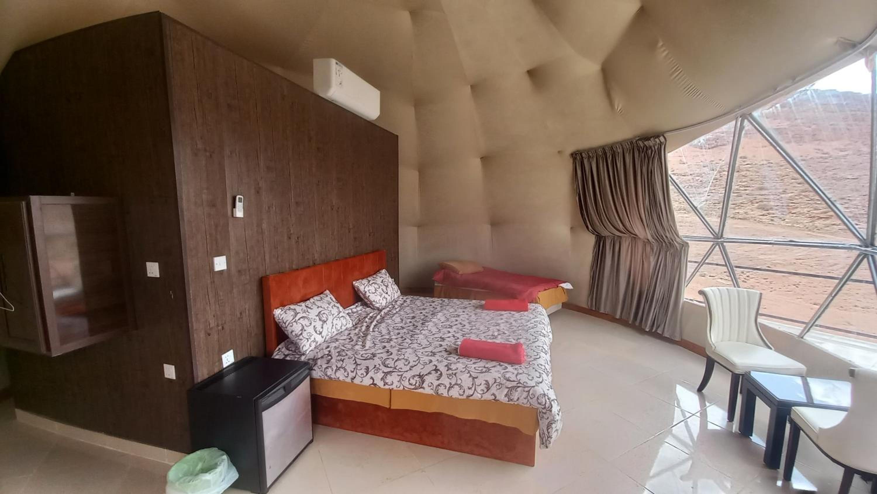 Superior Triple Room photo 2