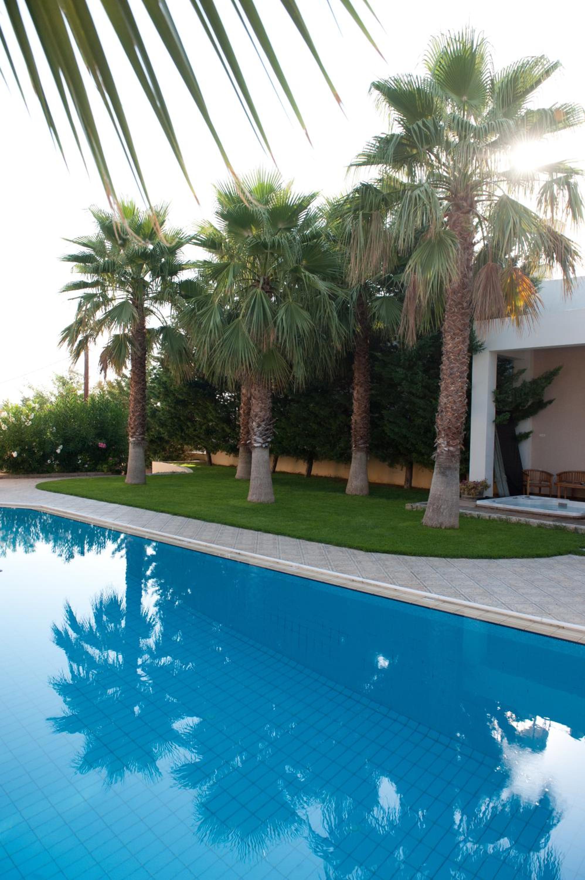 Maisonette with Side Sea View - Photo 7