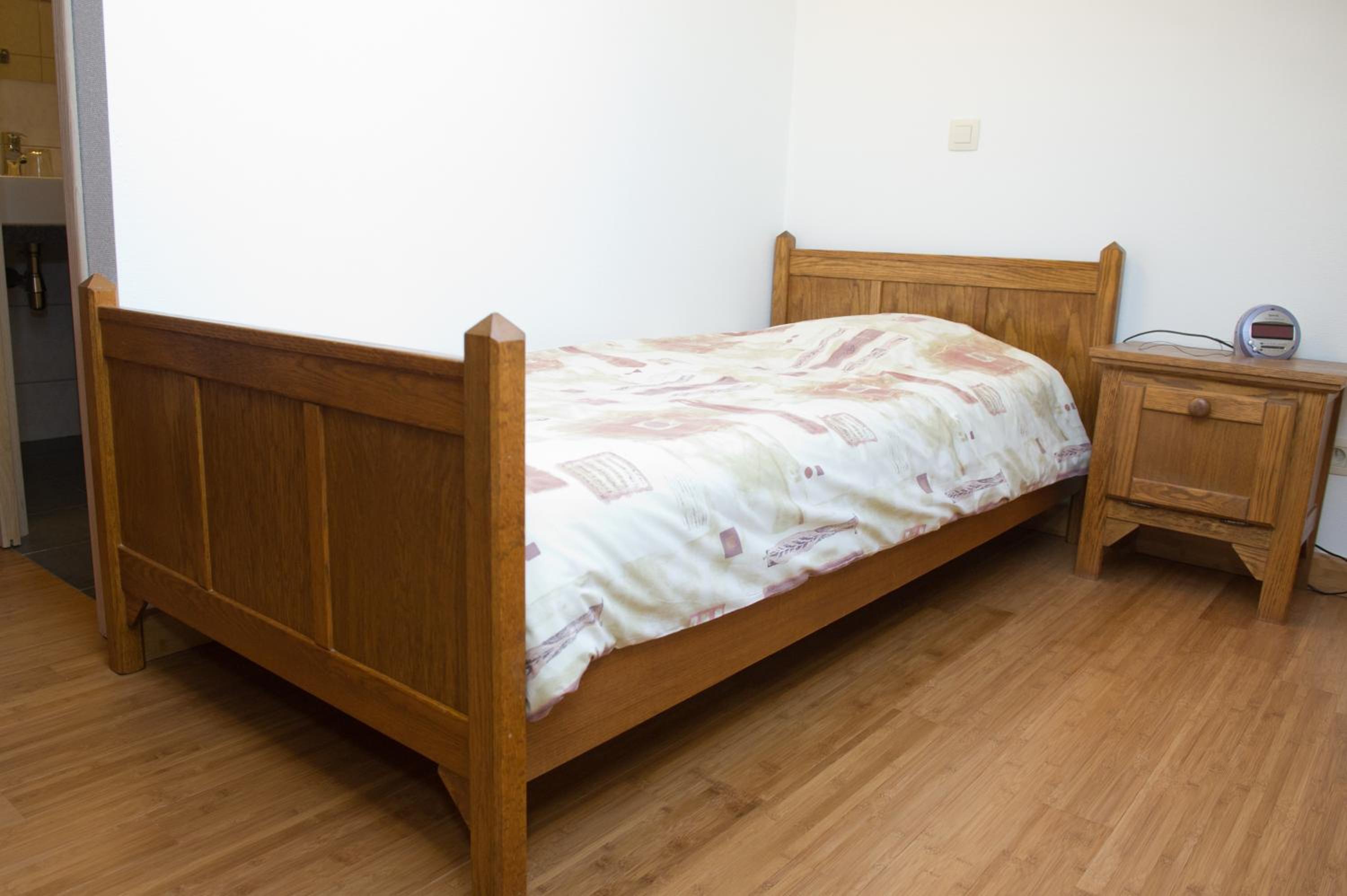 Single Room photo 2