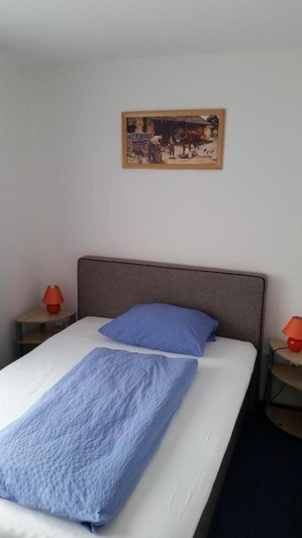 Large Single Room