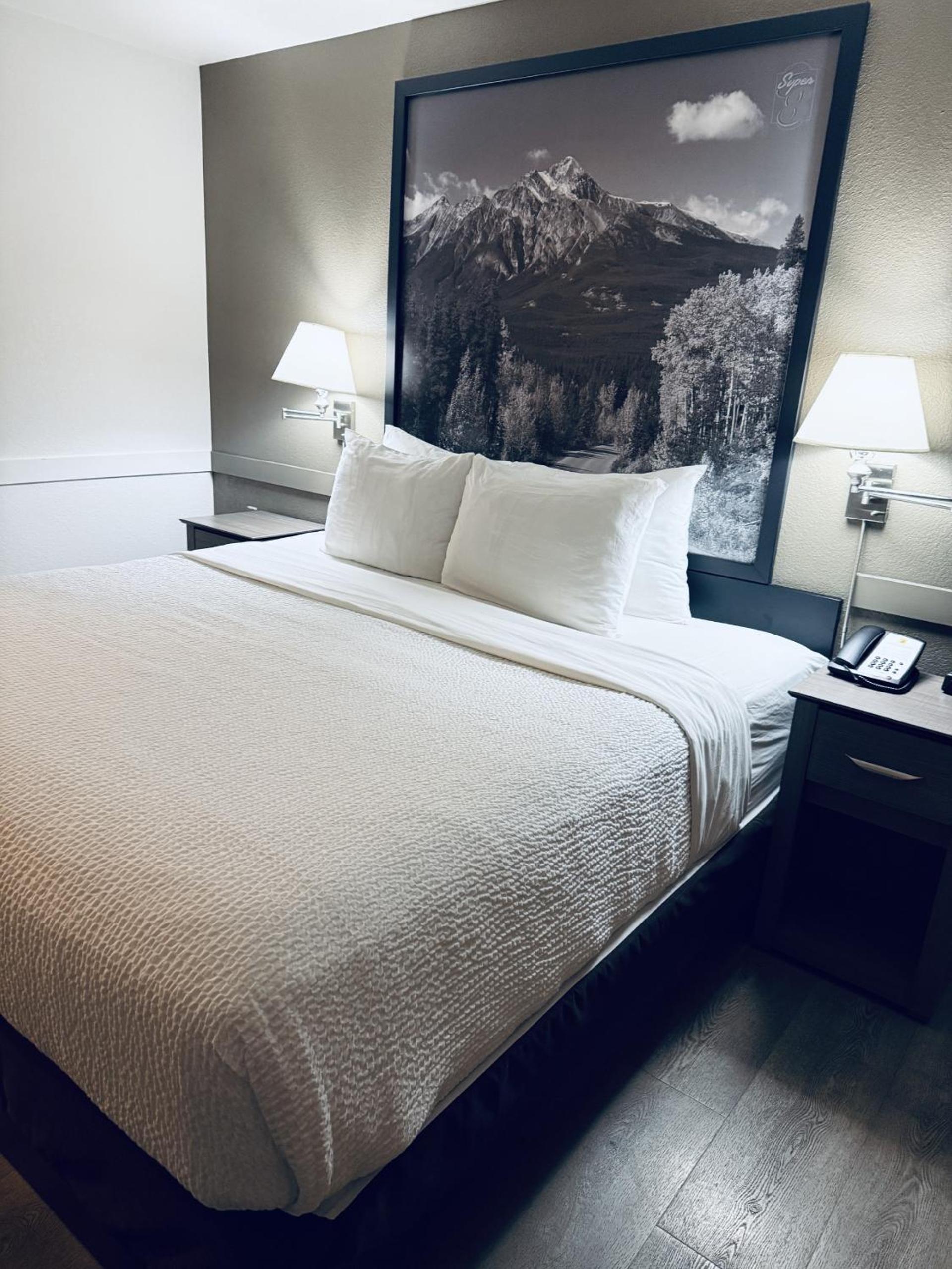 Super 8 by Wyndham Dawson Creek, Billede 5