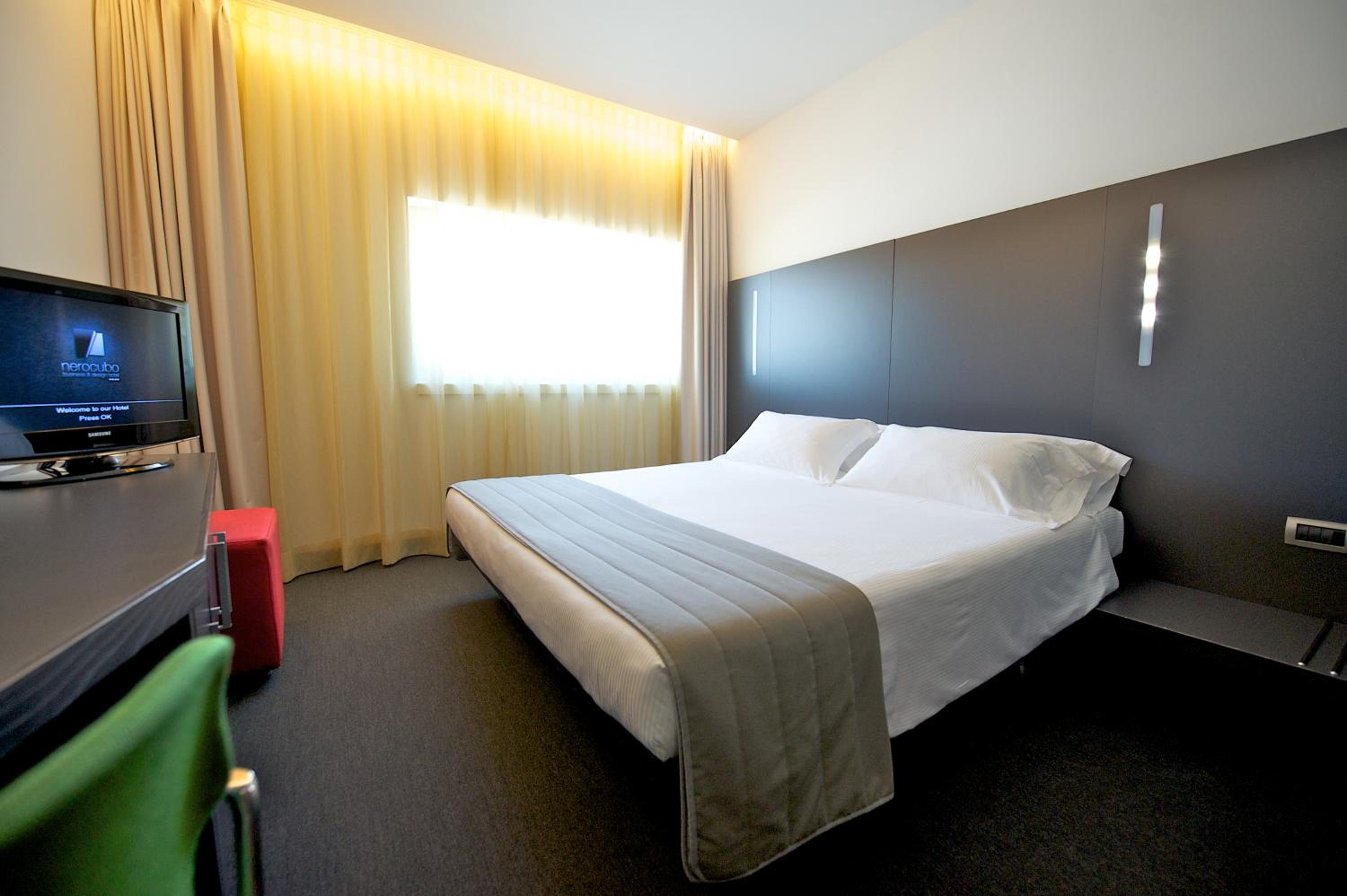 Classic Double Room - Photo 1