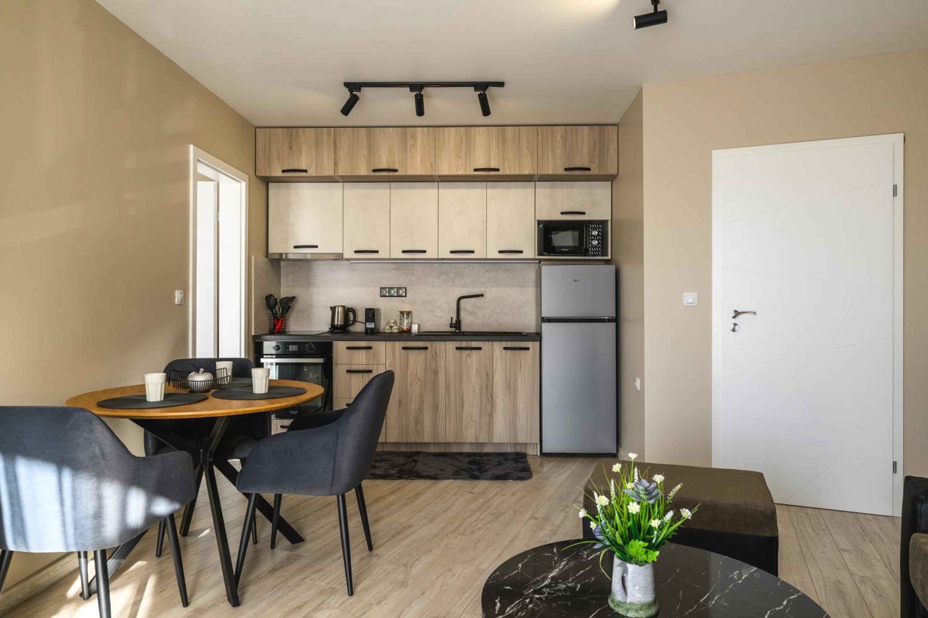 Two-Bedroom Deluxe Apartment with Balcony photo 1