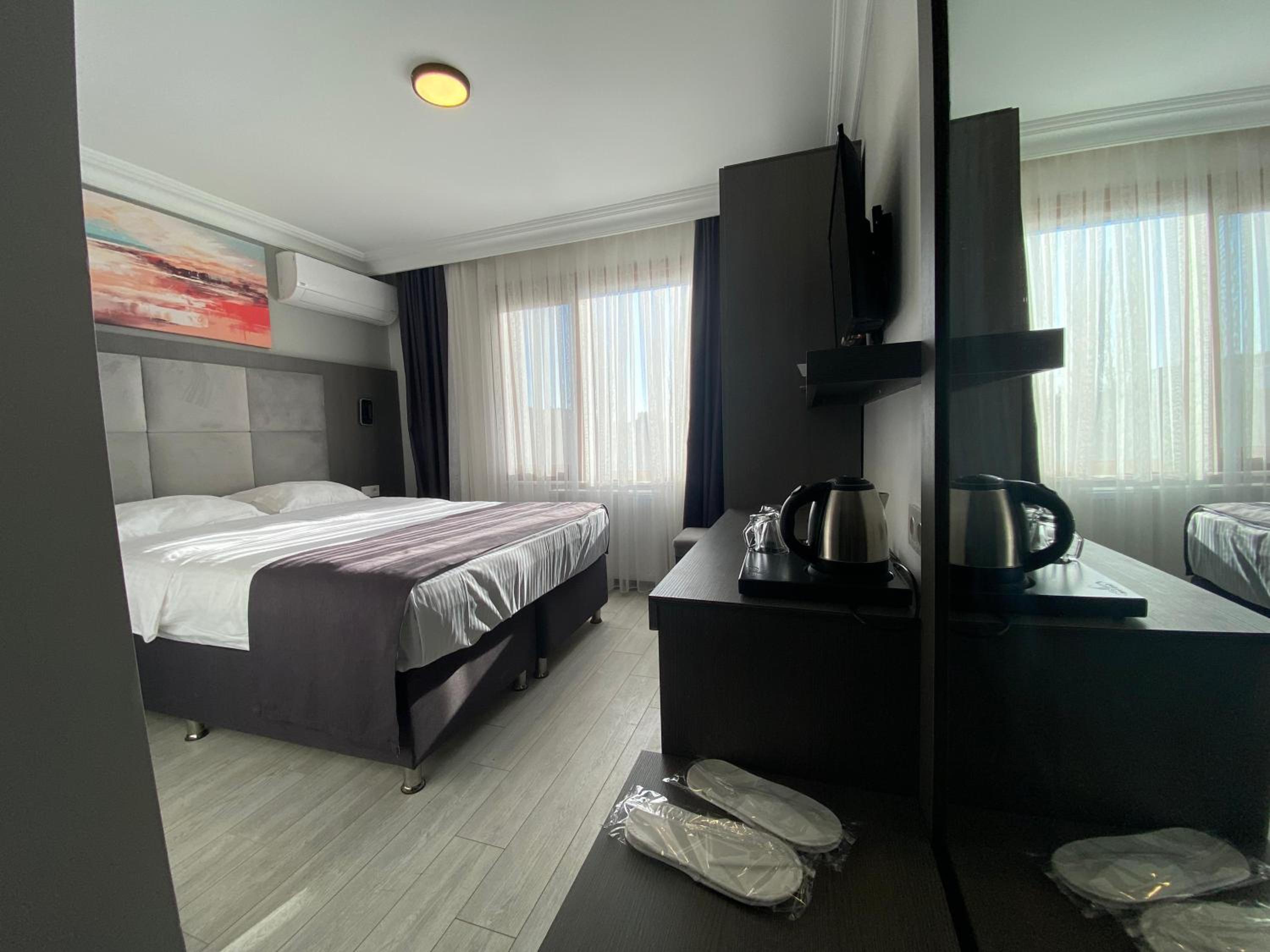 Economy Double Room - Photo 1