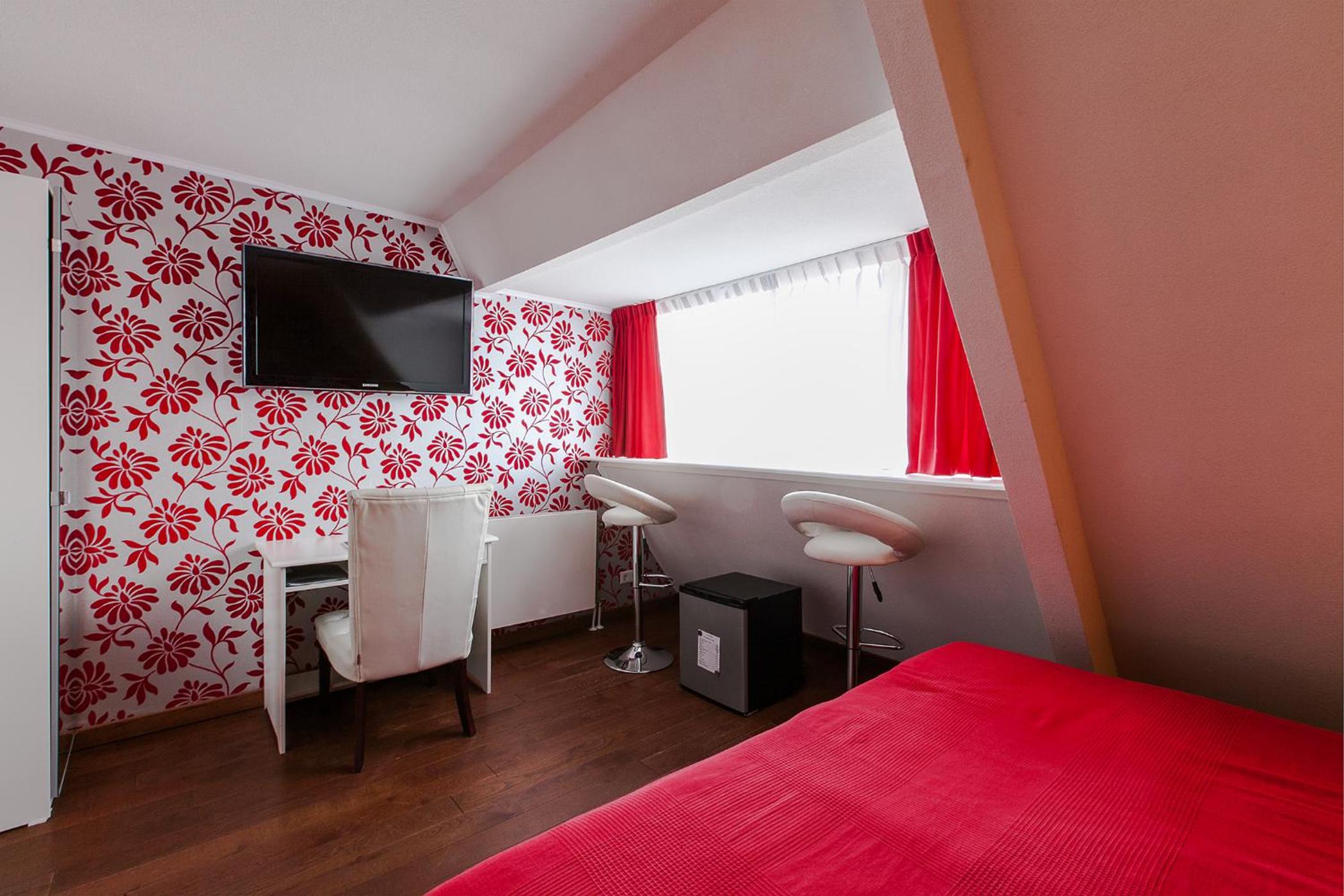Deluxe Double Room - Photo 4