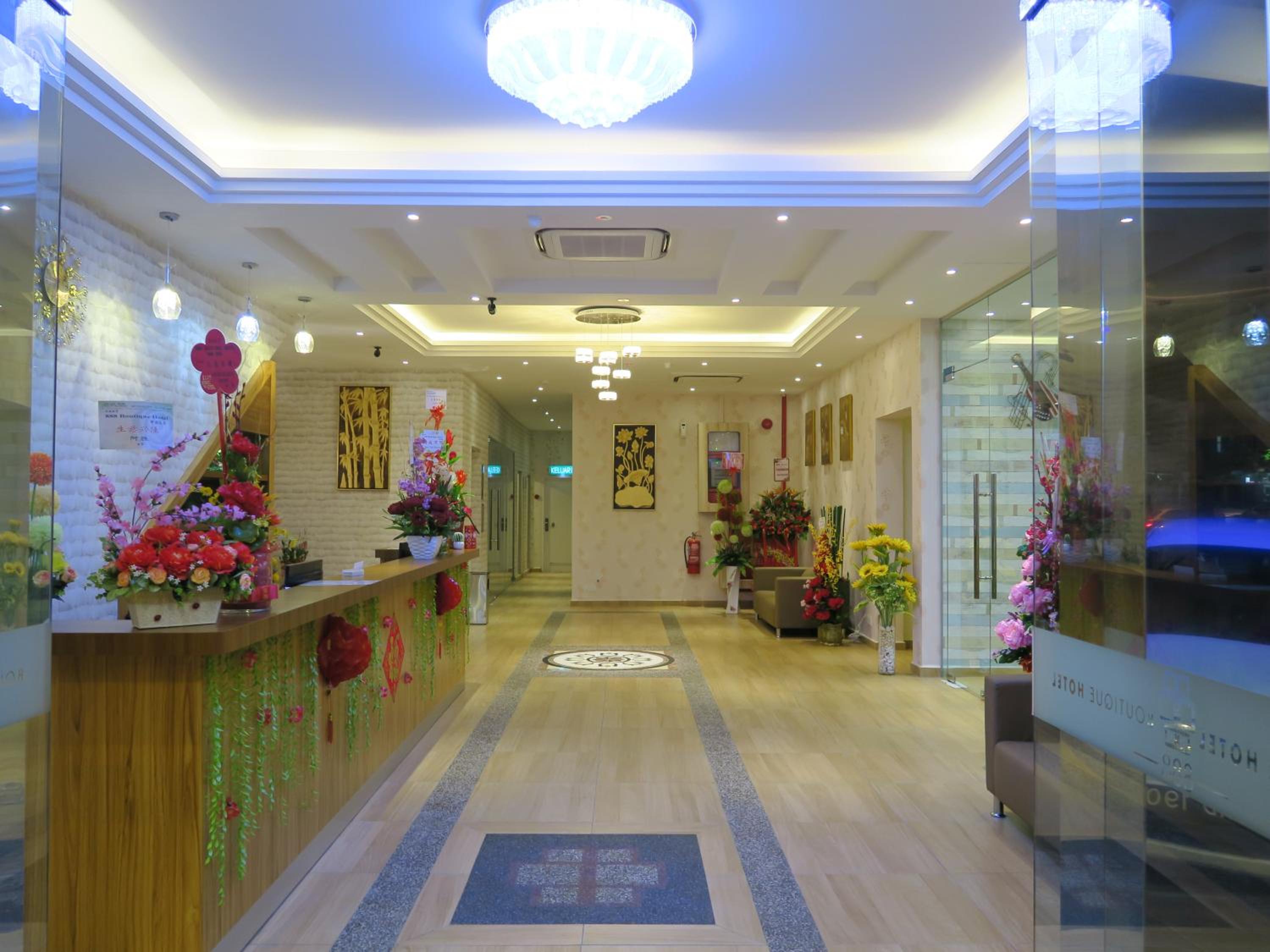 Single Room with Private Bathroom